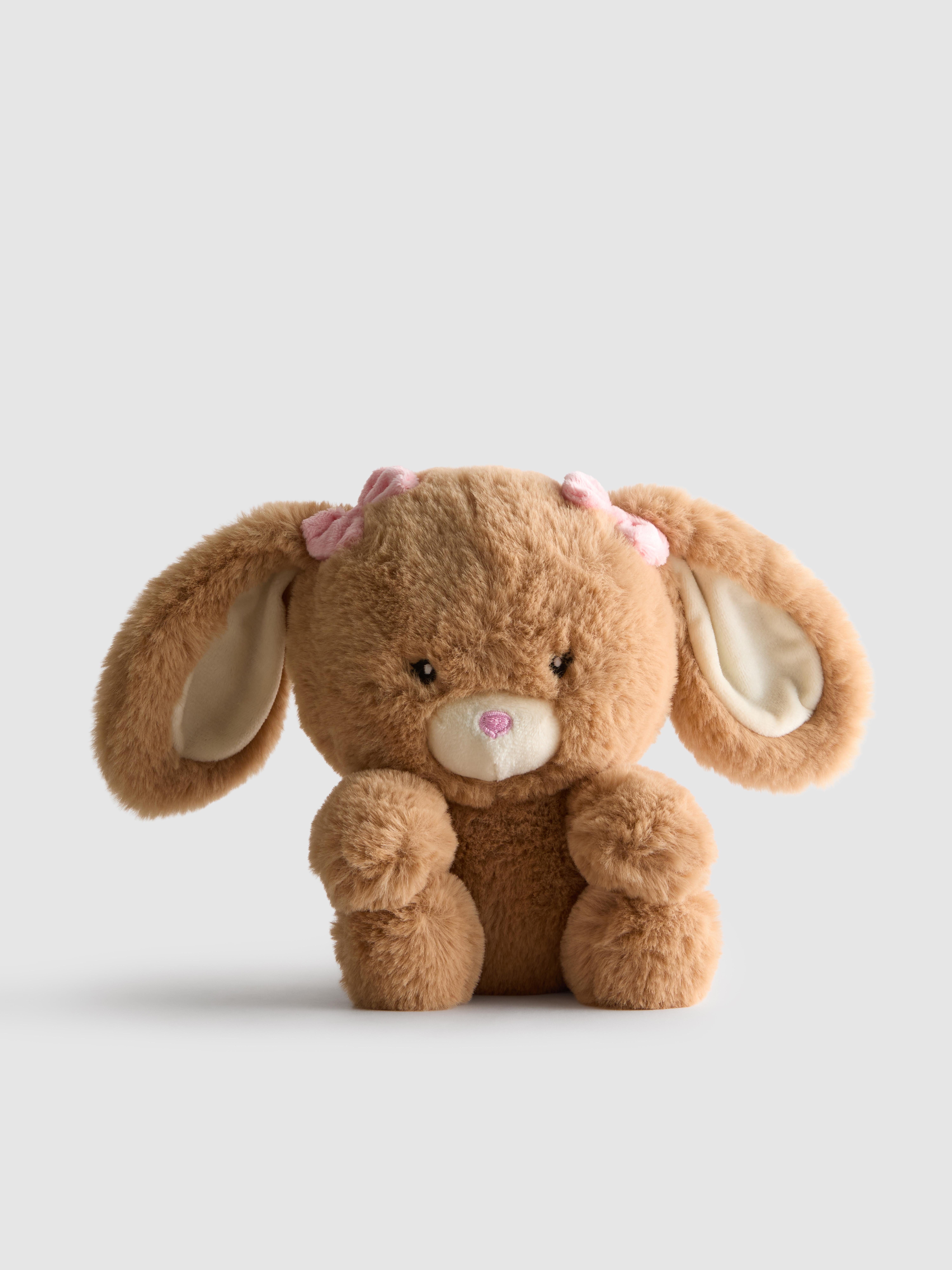 Majhna plišasta igrača zajček