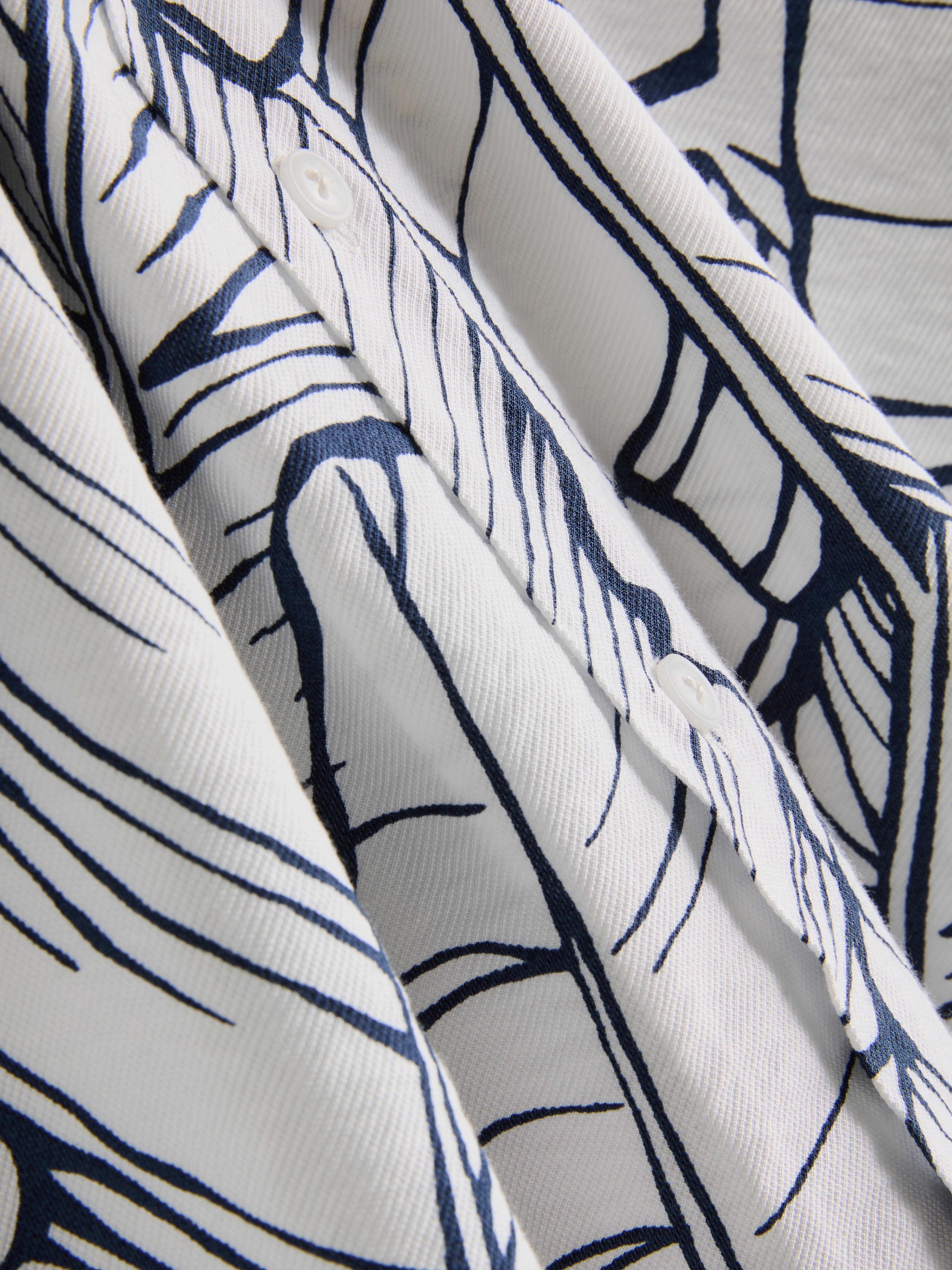 Short Sleeve Banana Leaf Shirt