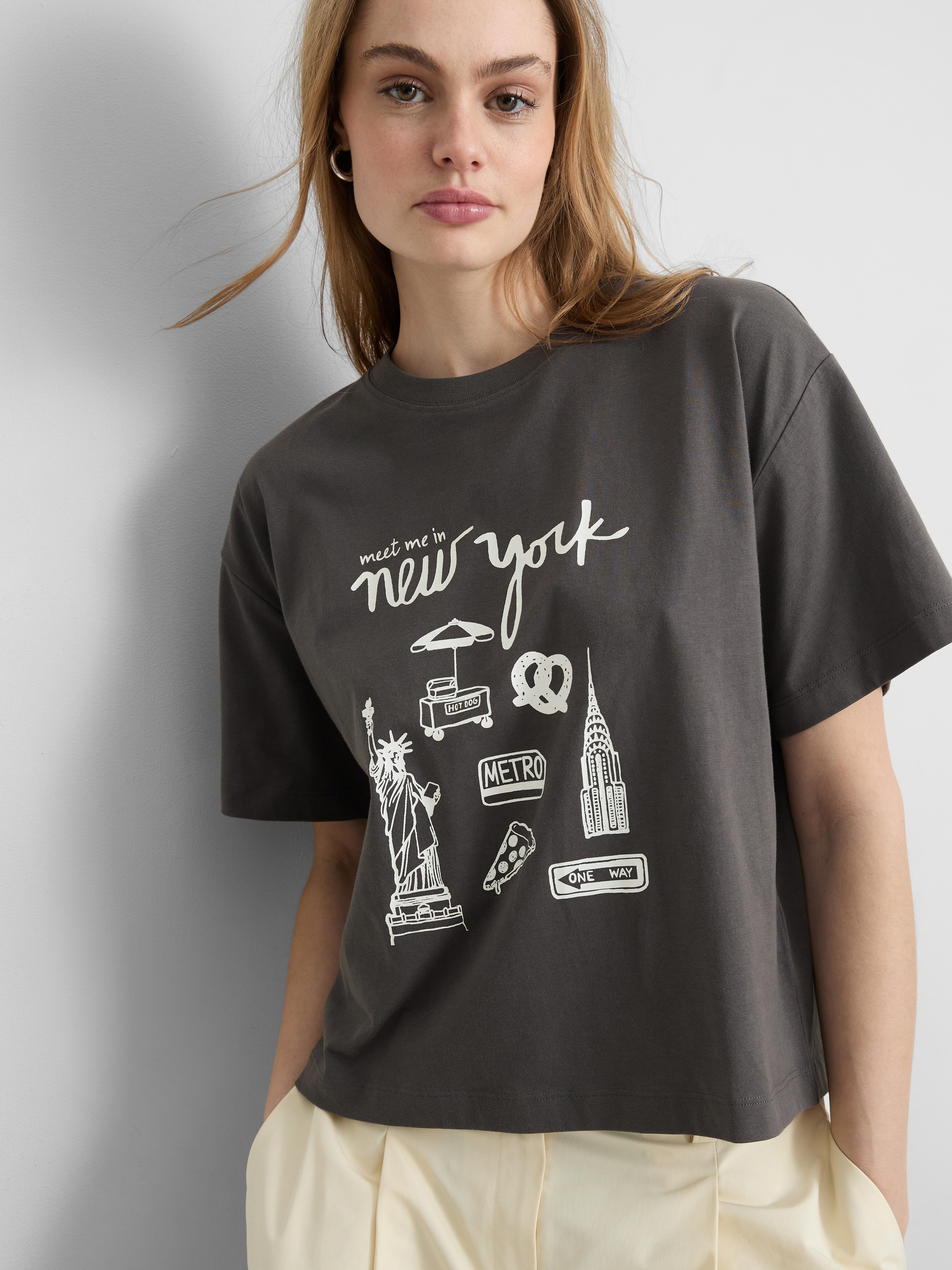 Boxy Cotton Graphic Tee