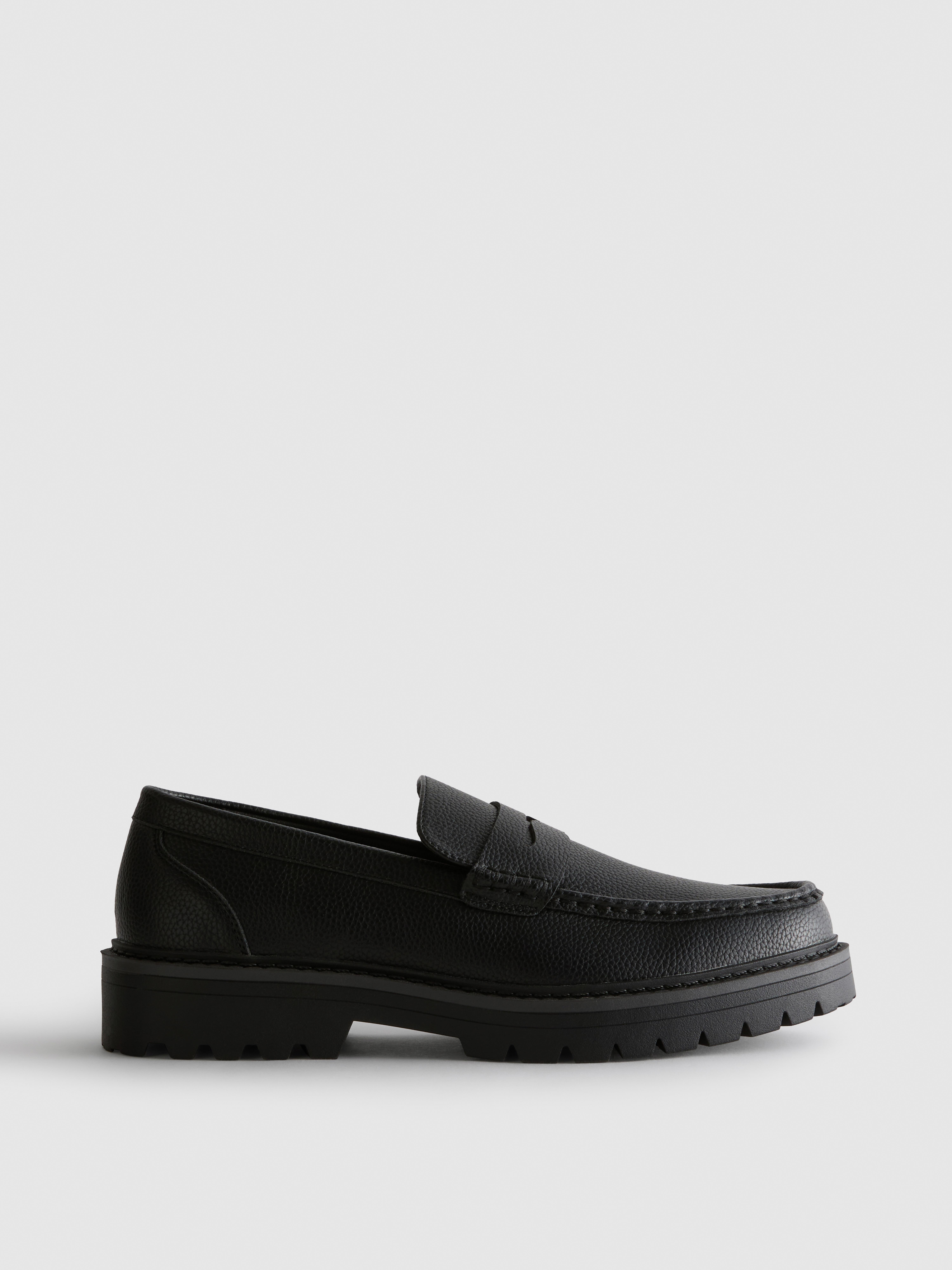 Men's Black Chunky-Sole Loafers