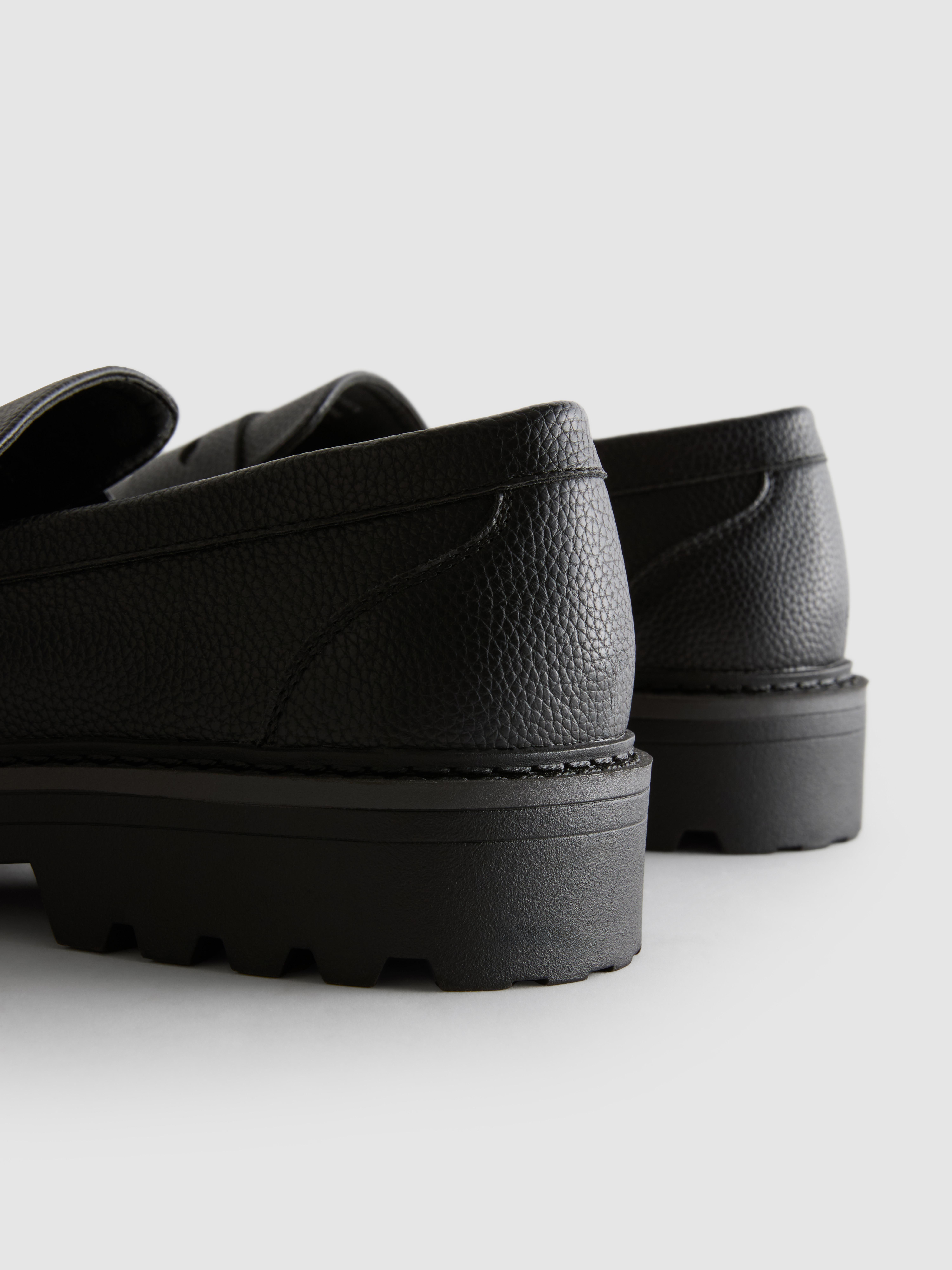 Men's Black Chunky-Sole Loafers