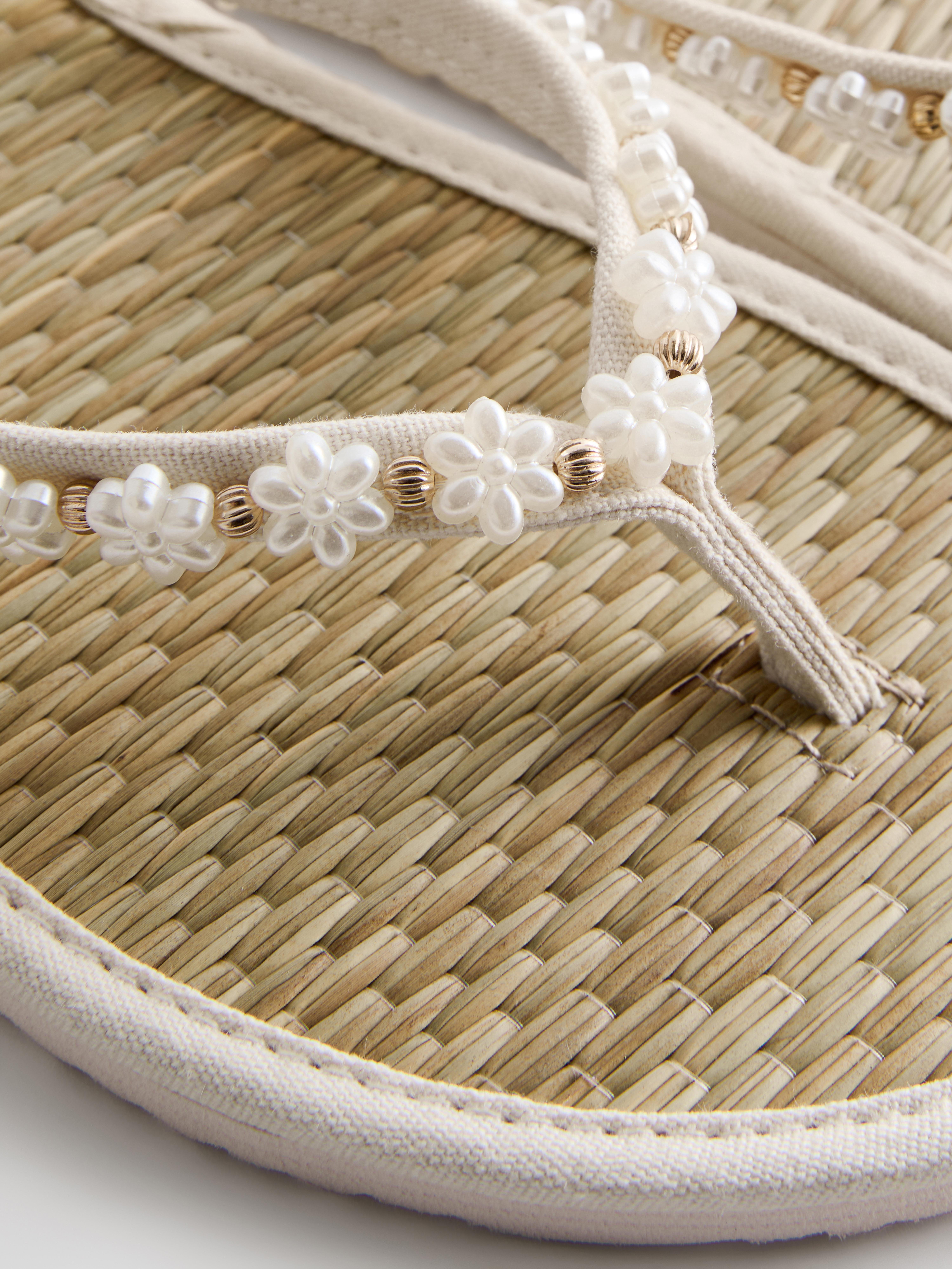 Seagrass Effect Flip Flops