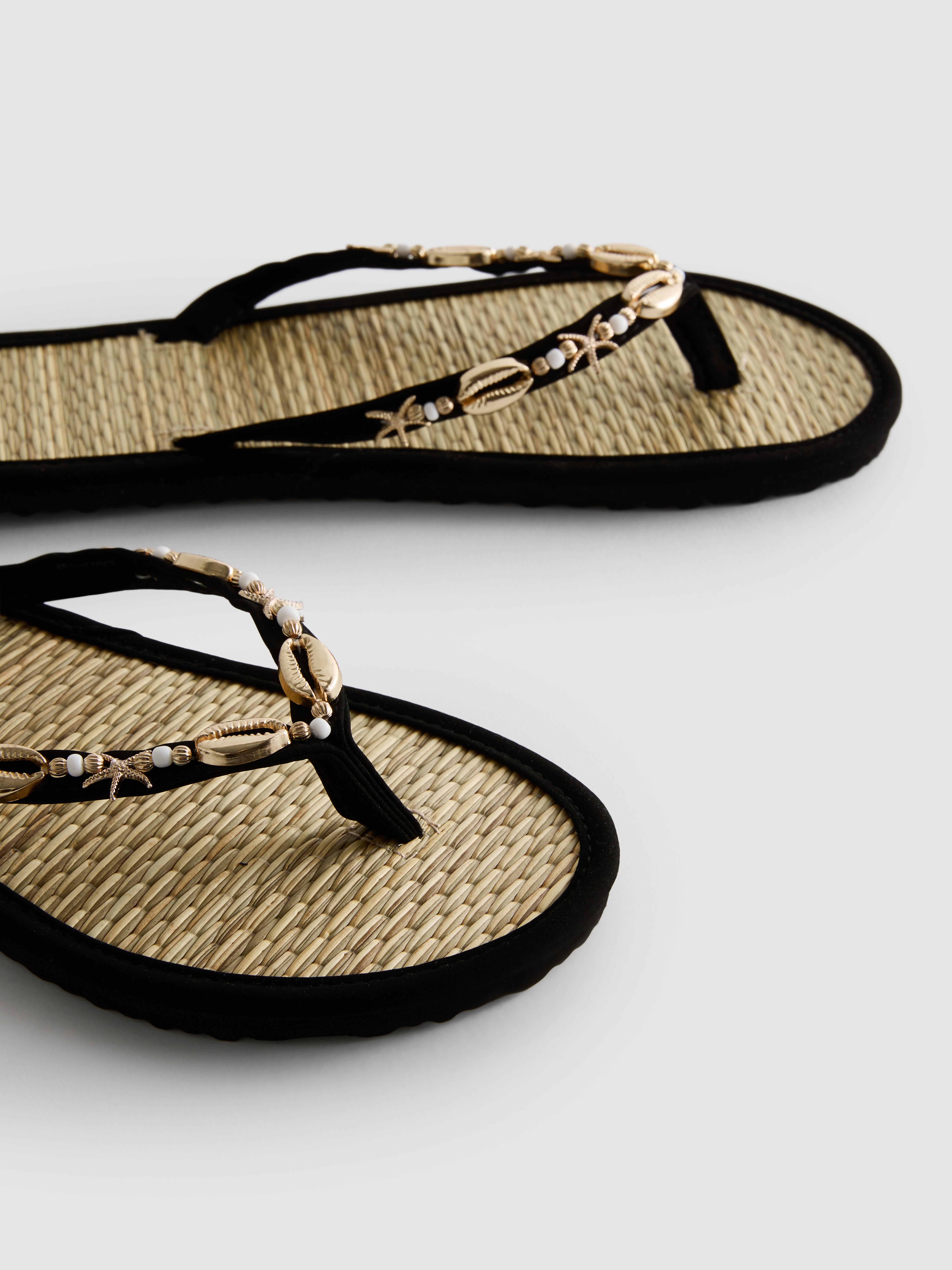 Seagrass Effect Flip Flops