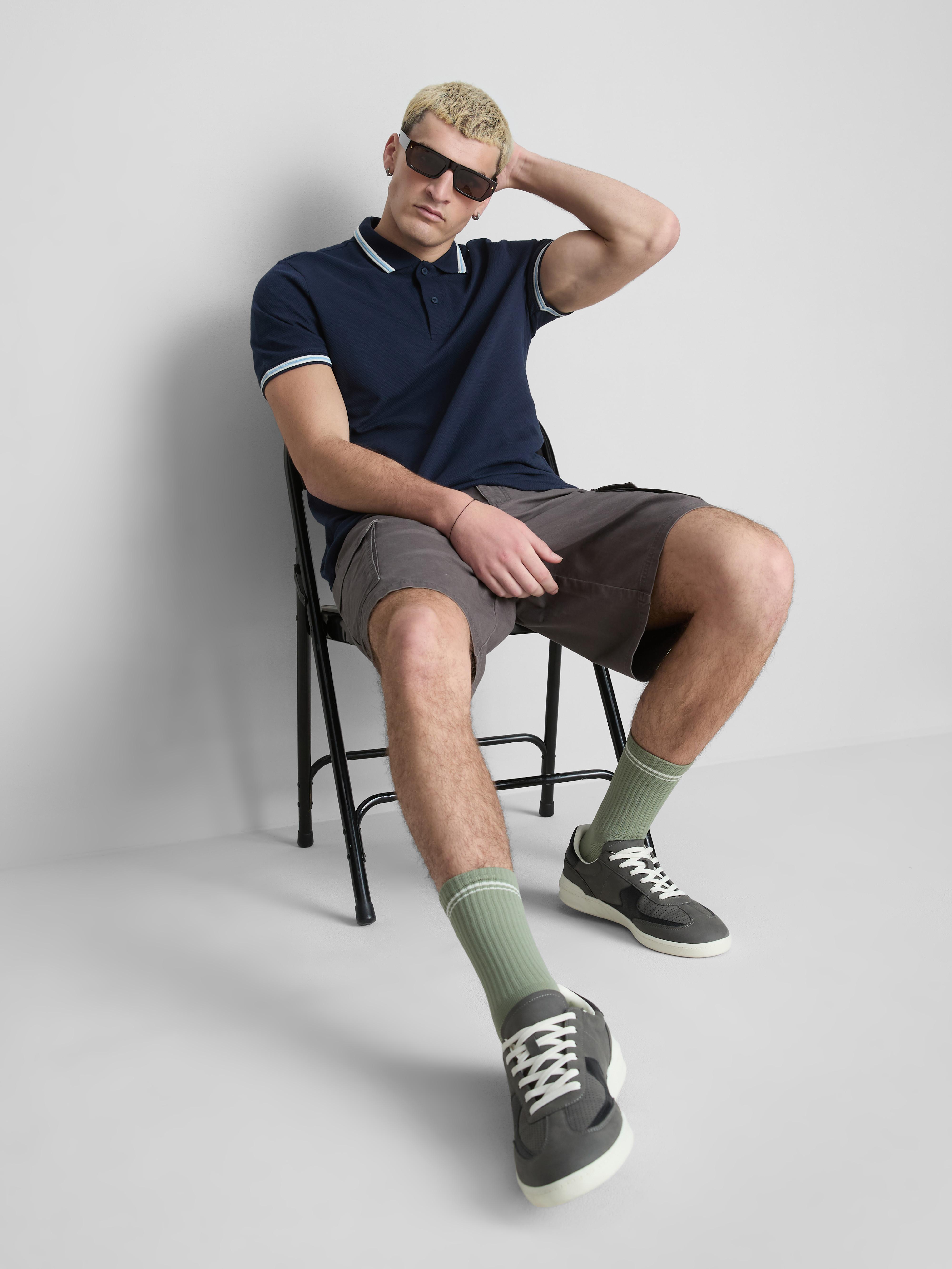 Polo con textura de nido de abeja