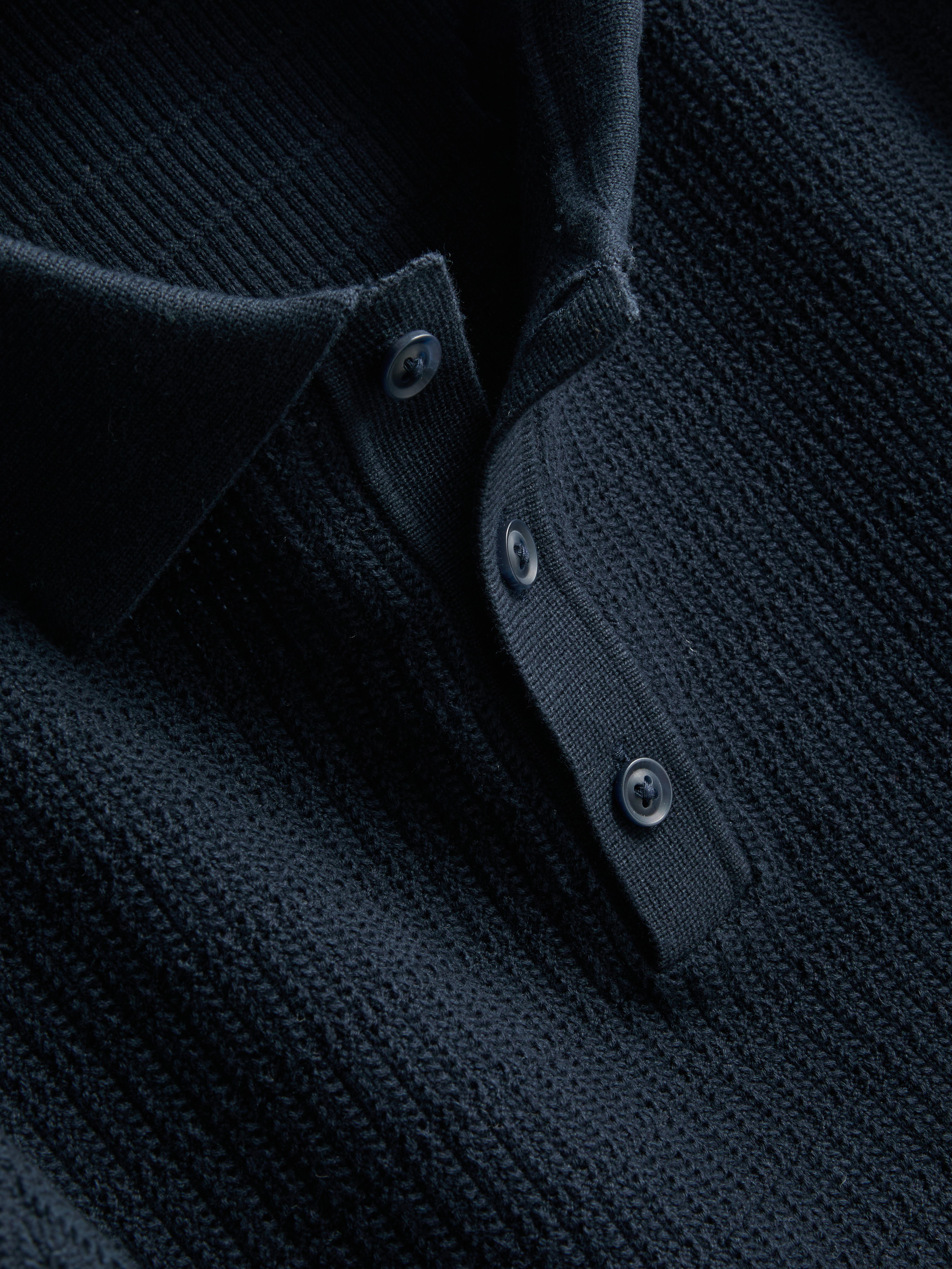 Tricou polo tricotat