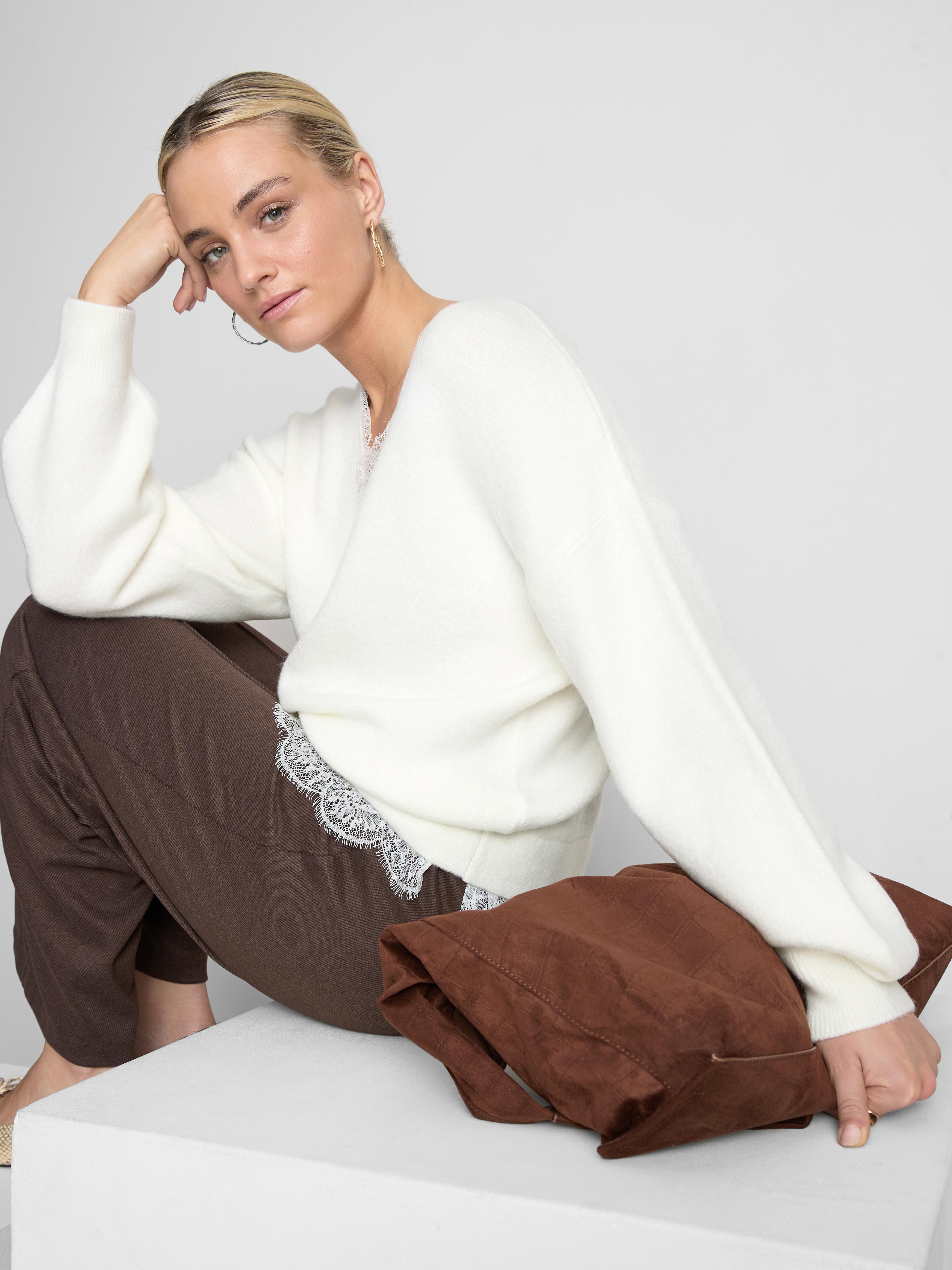 Lace Trim V-Neck Jumper