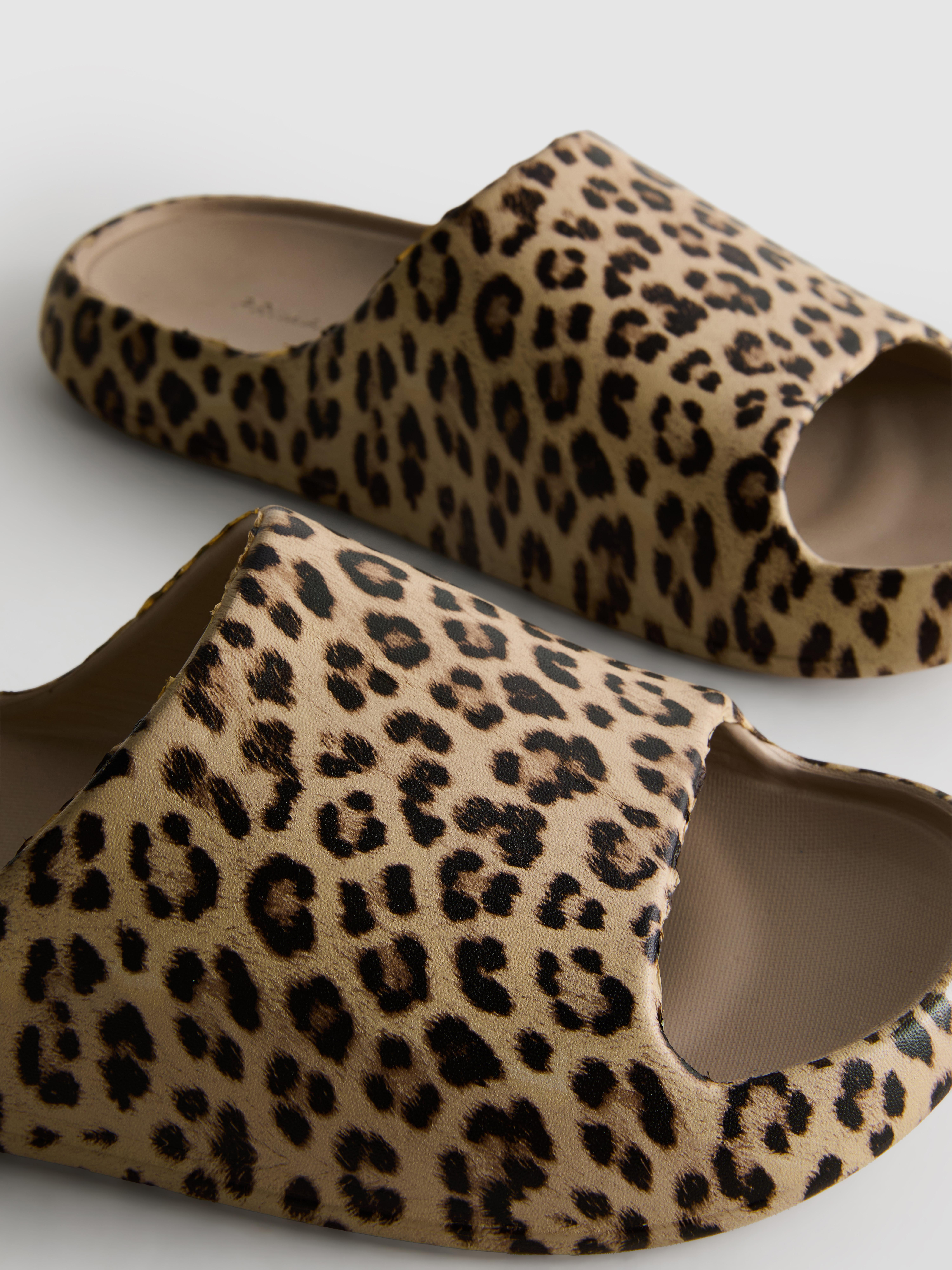 Moulded Pool Sliders