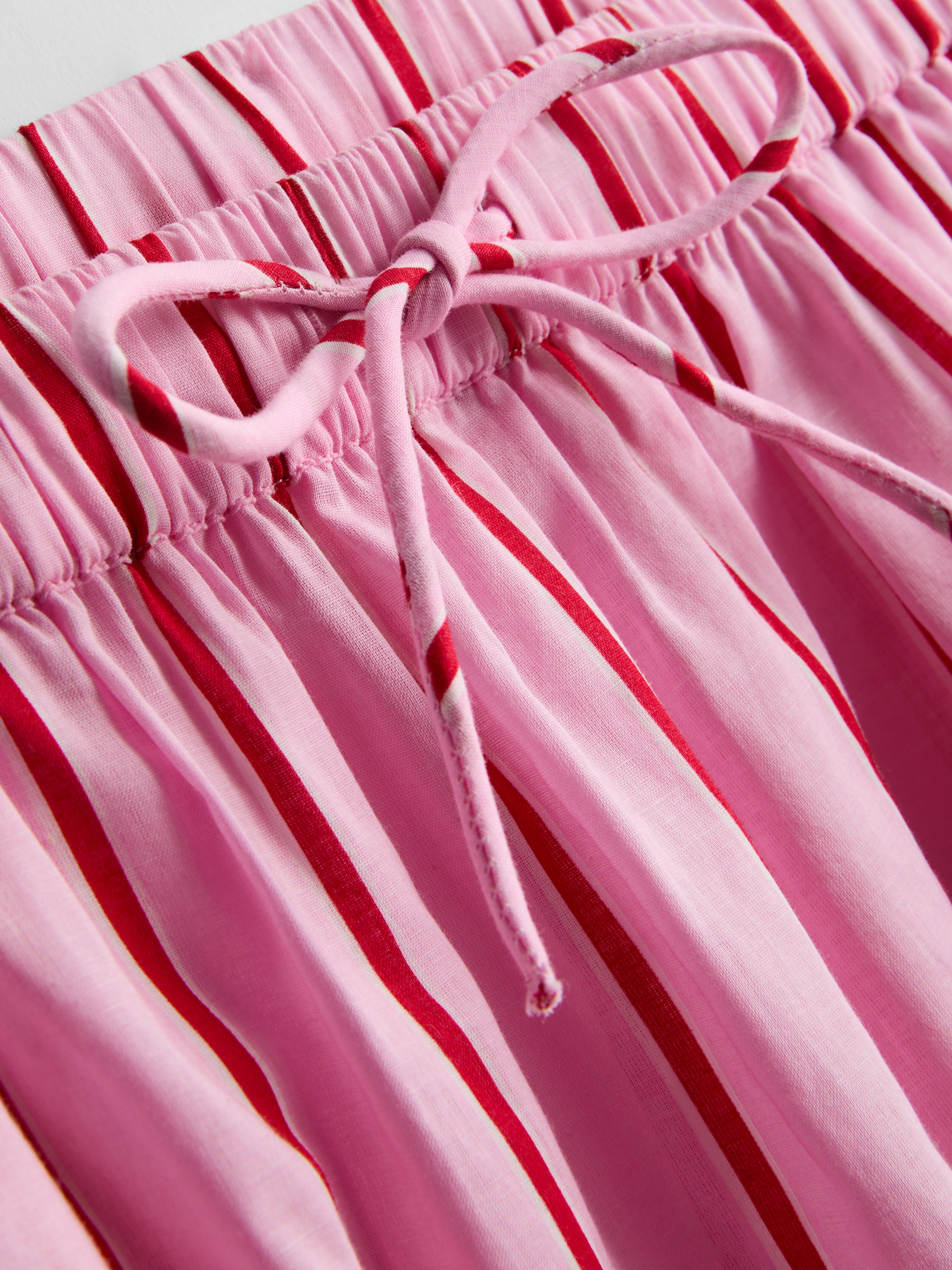 Women's Pink Printed Beach Shorts