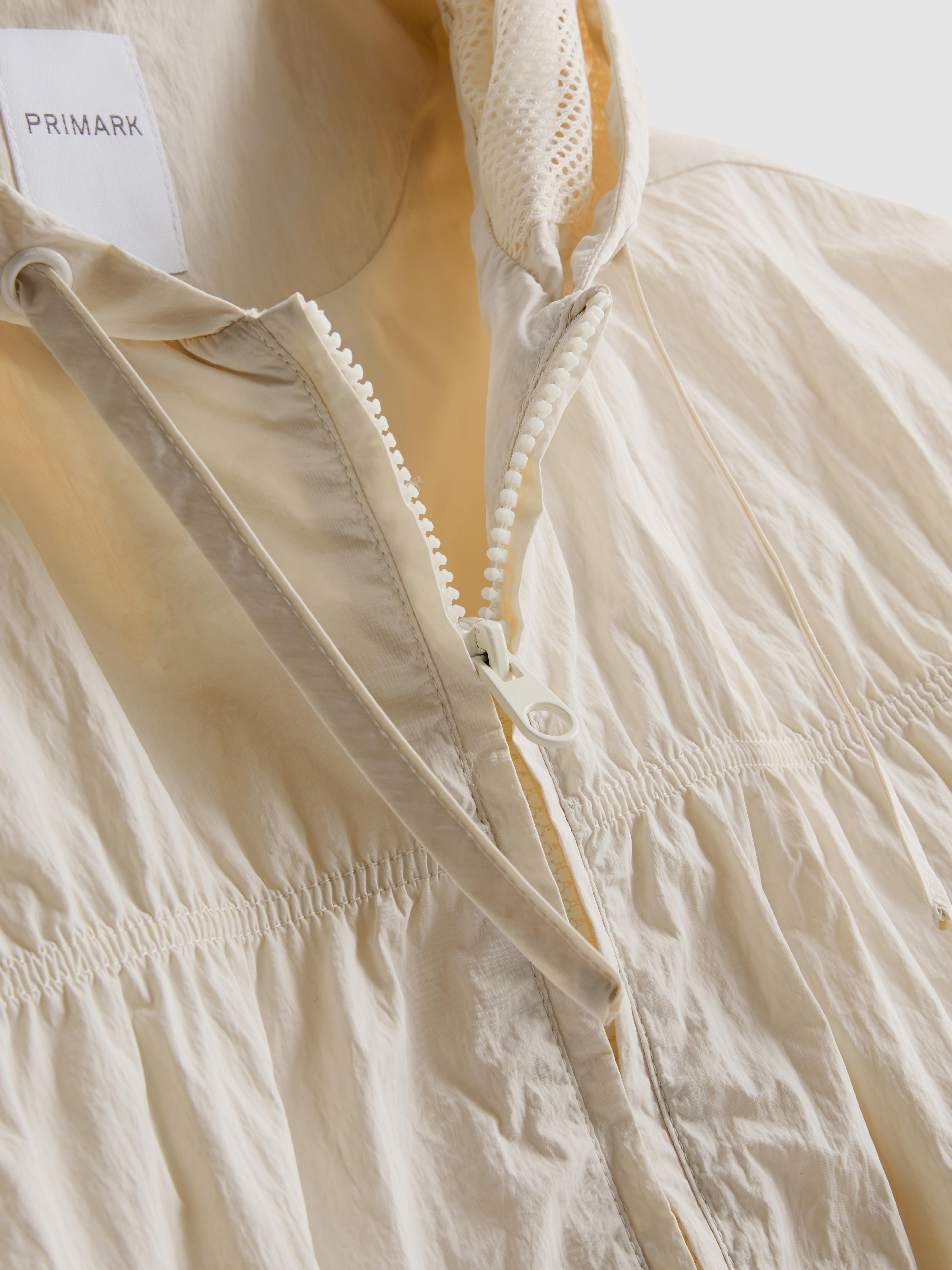 Giacca leggera arricciata