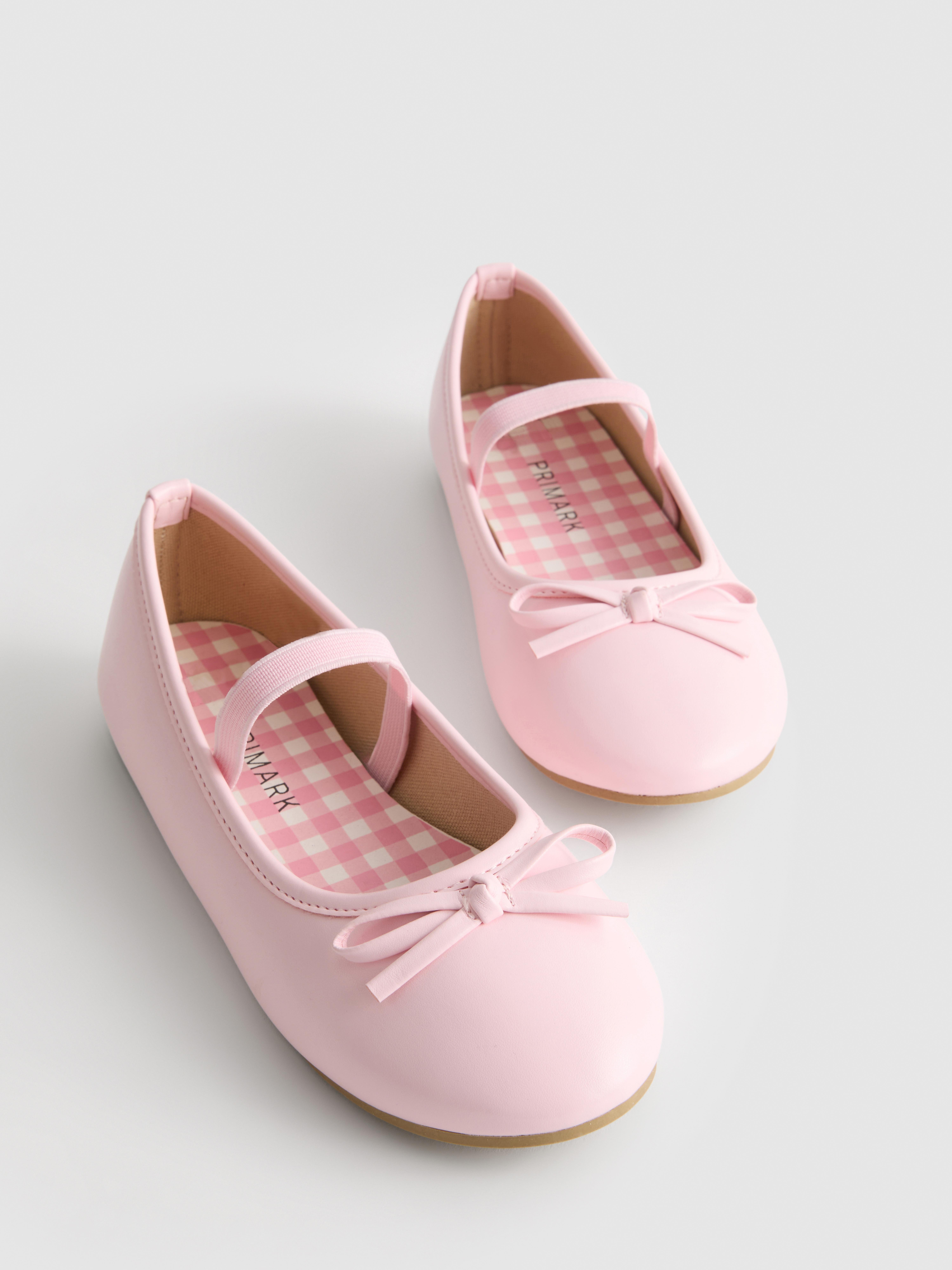 Matte Ballerinas