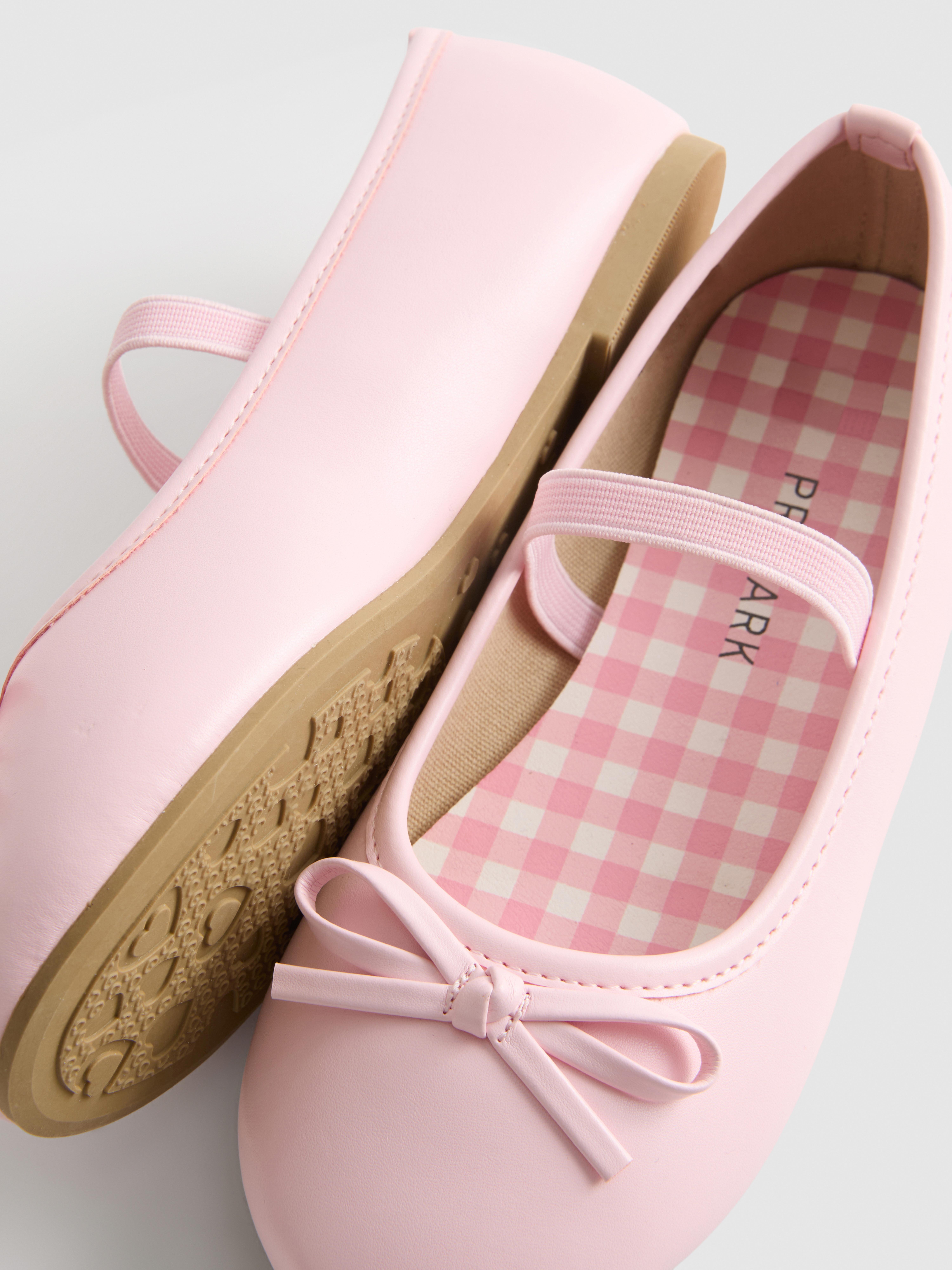 Matte Ballerinas