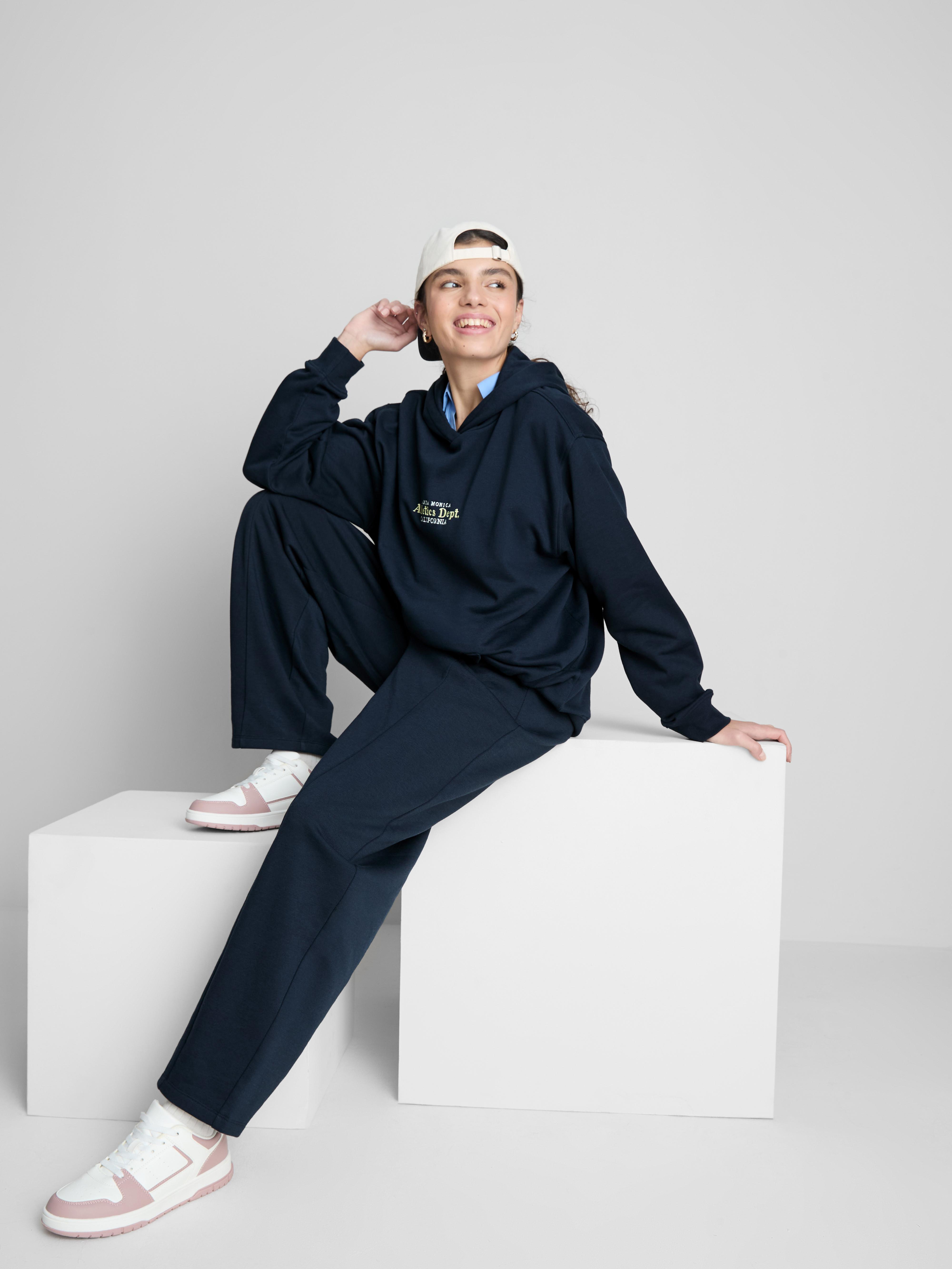 Women's Navy Double-Waistband Barrel-Leg Joggers