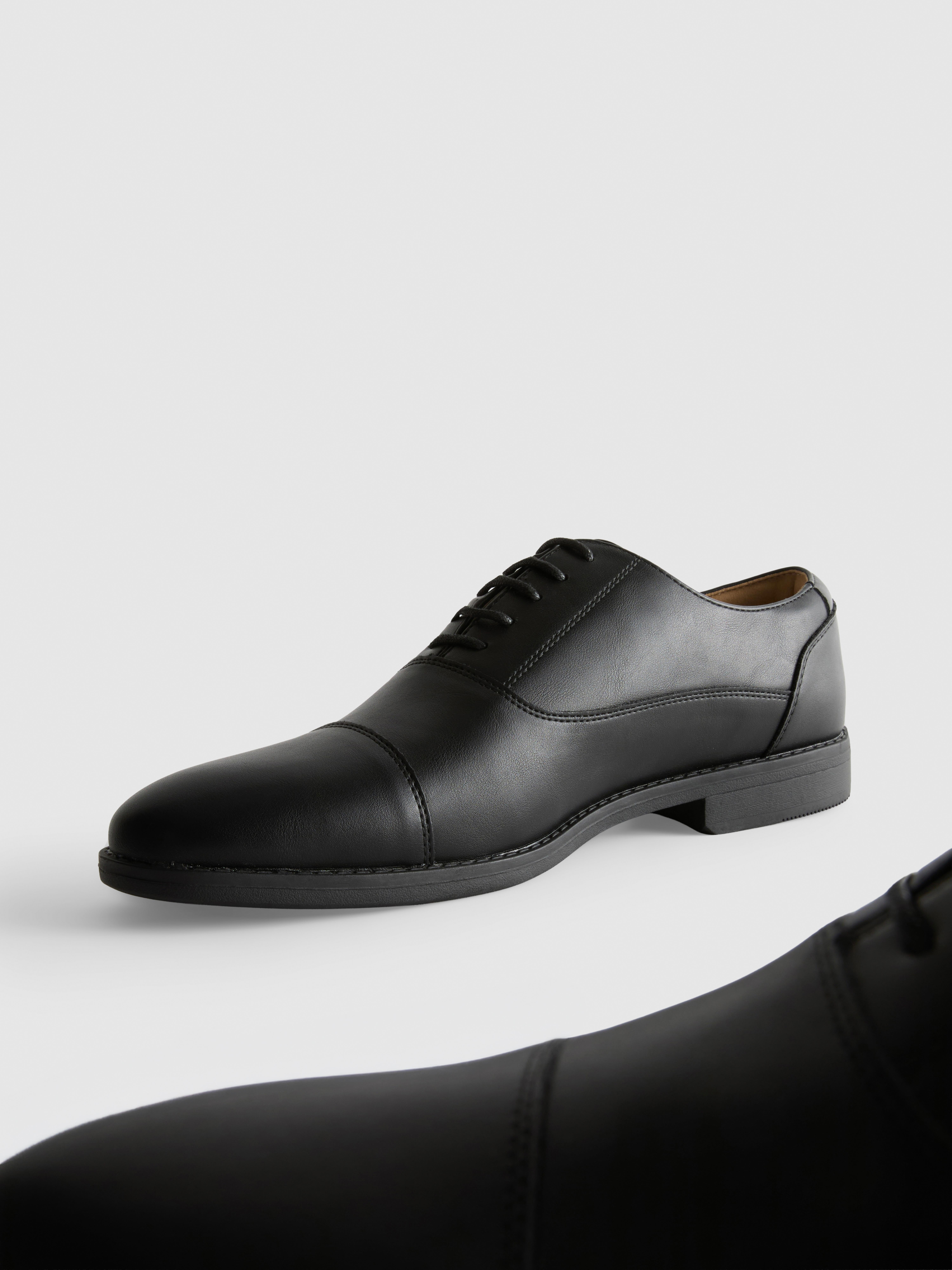 Chaussures Oxford à lacets