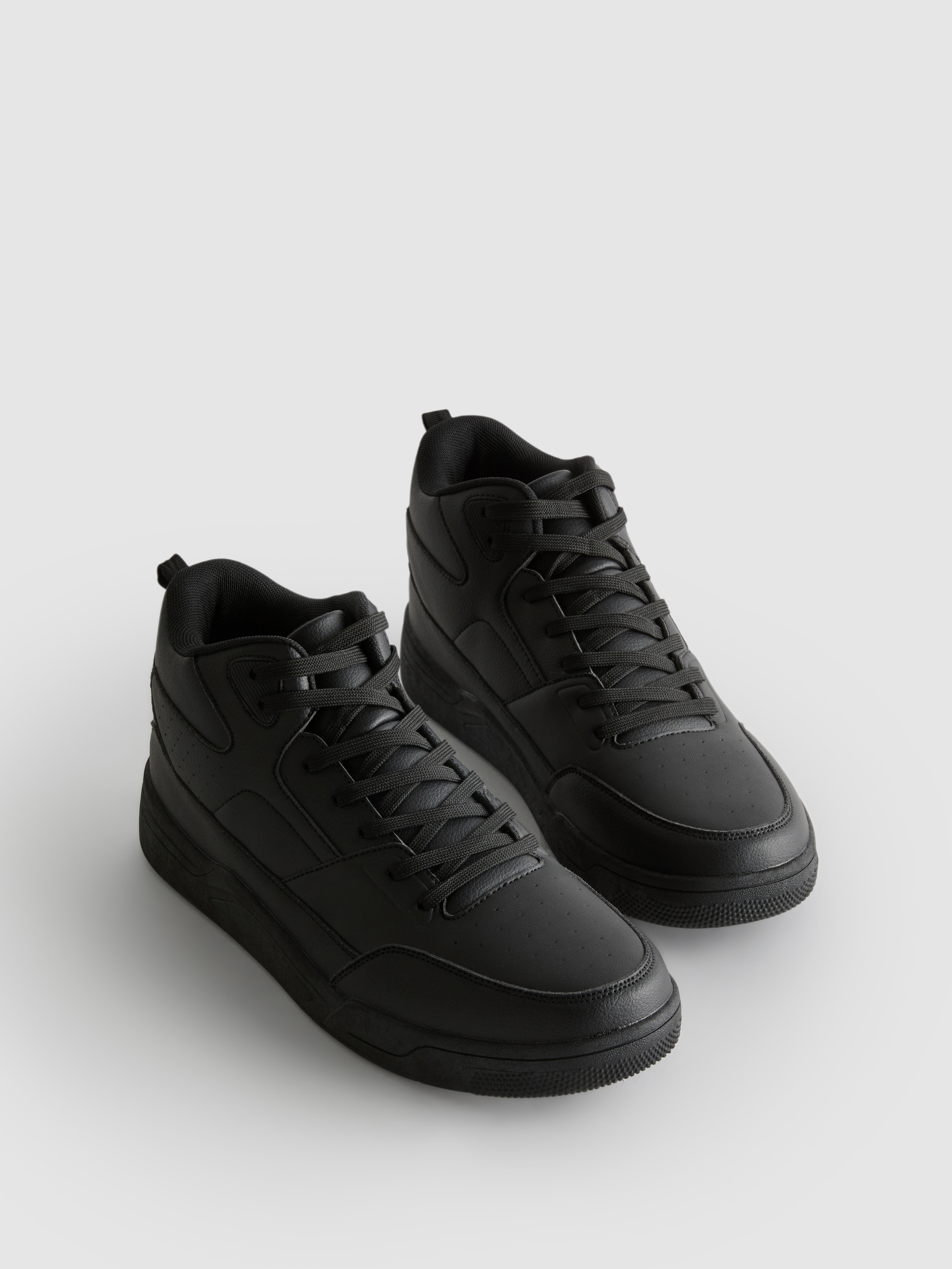 Zapatillas de caña alta básicas