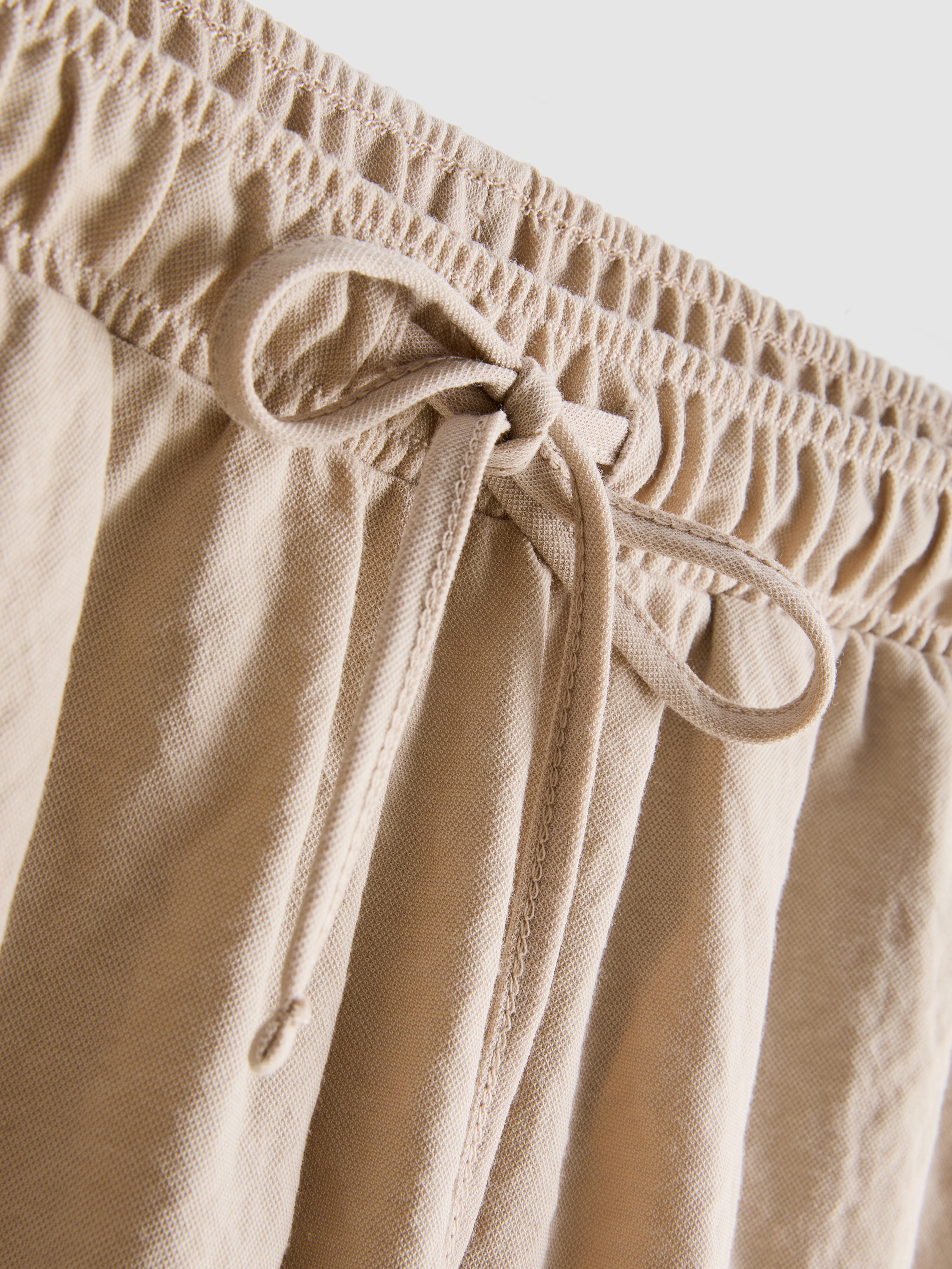 Pantaloncini strutturati con elastico