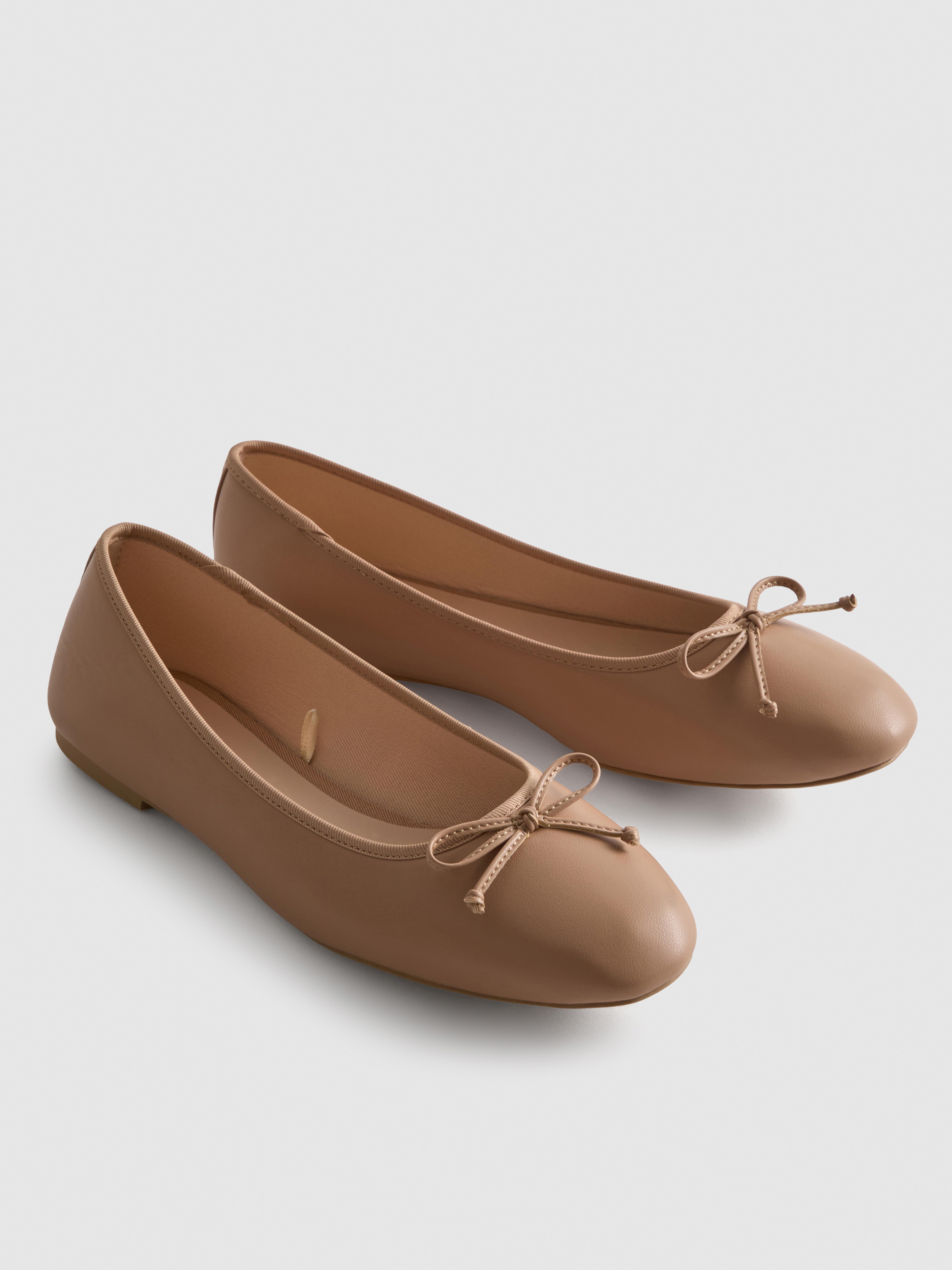 Faux Leather Bow Detail Ballerina Flats