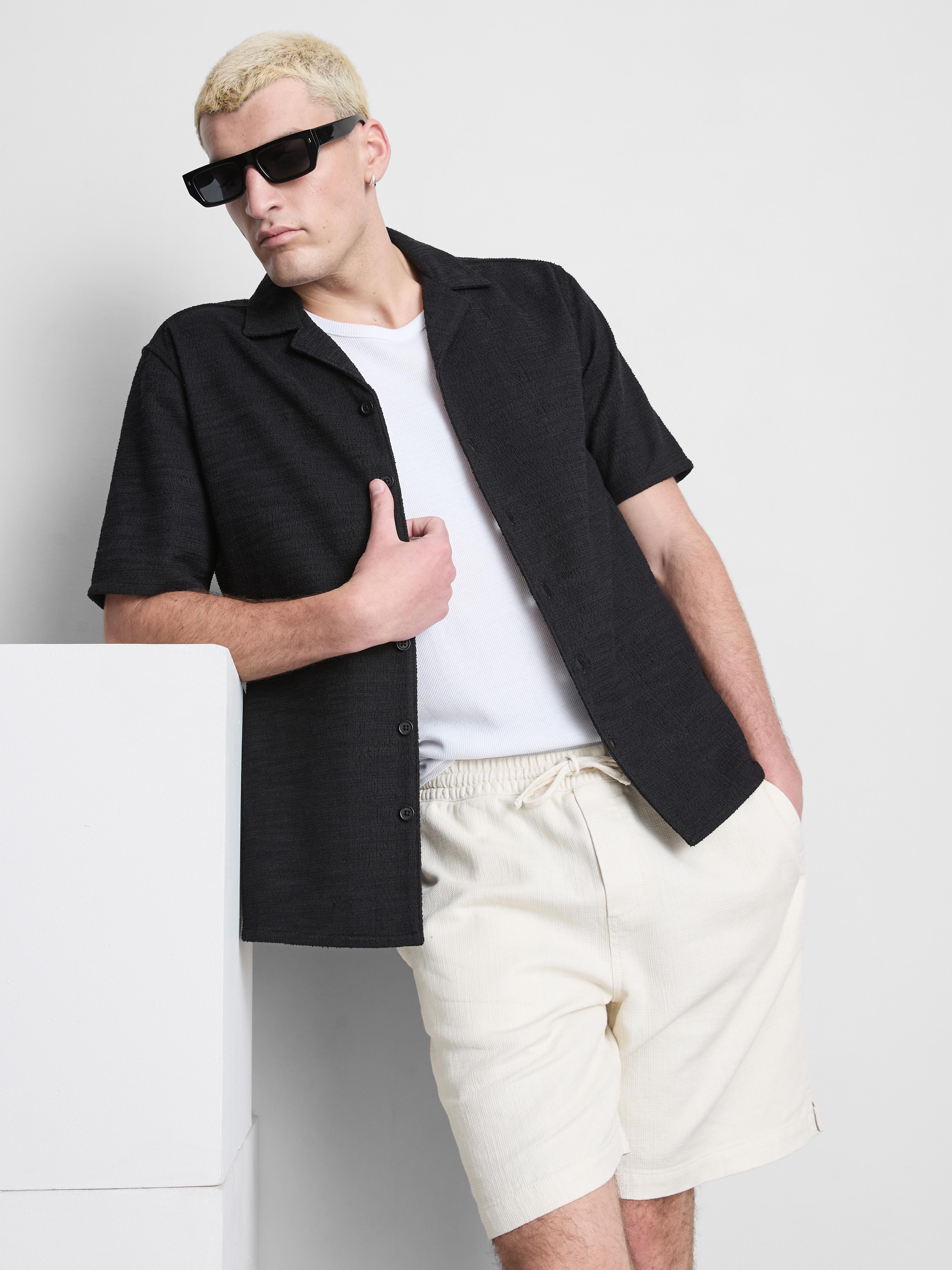 Chemise texturée à manches courtes