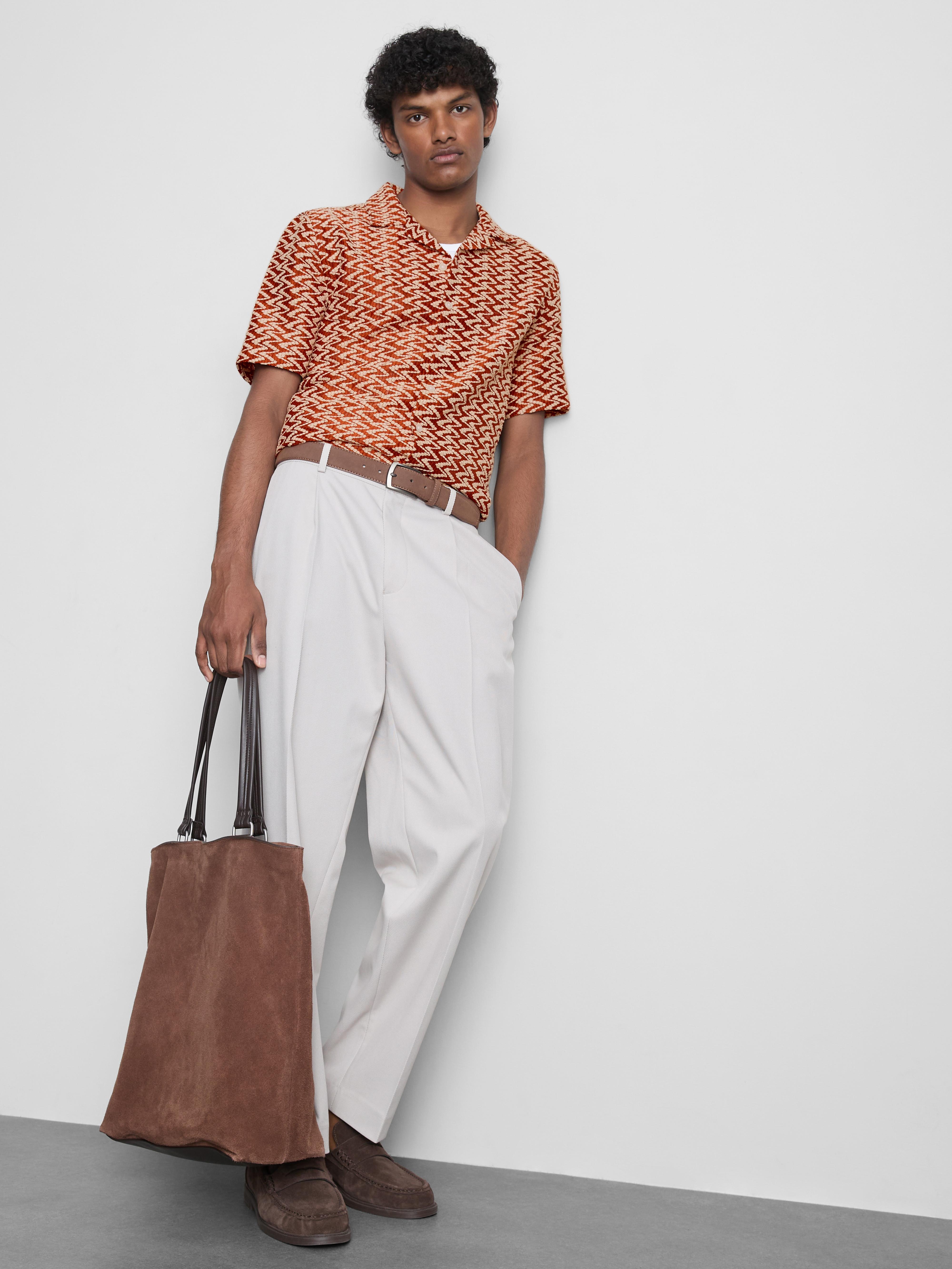 Chemise en crochet à motif zigzag