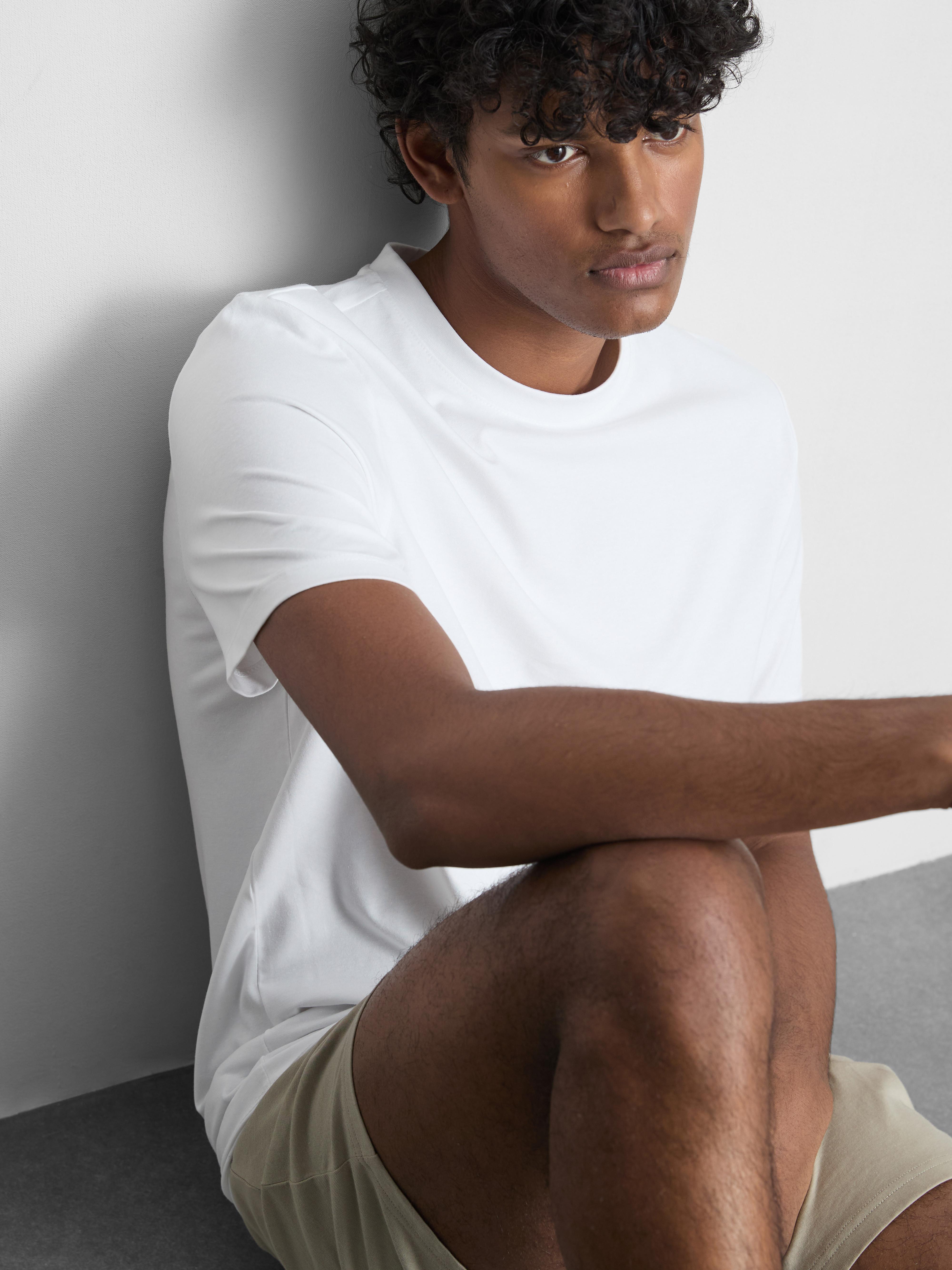 Basic T-shirt met korte mouwen