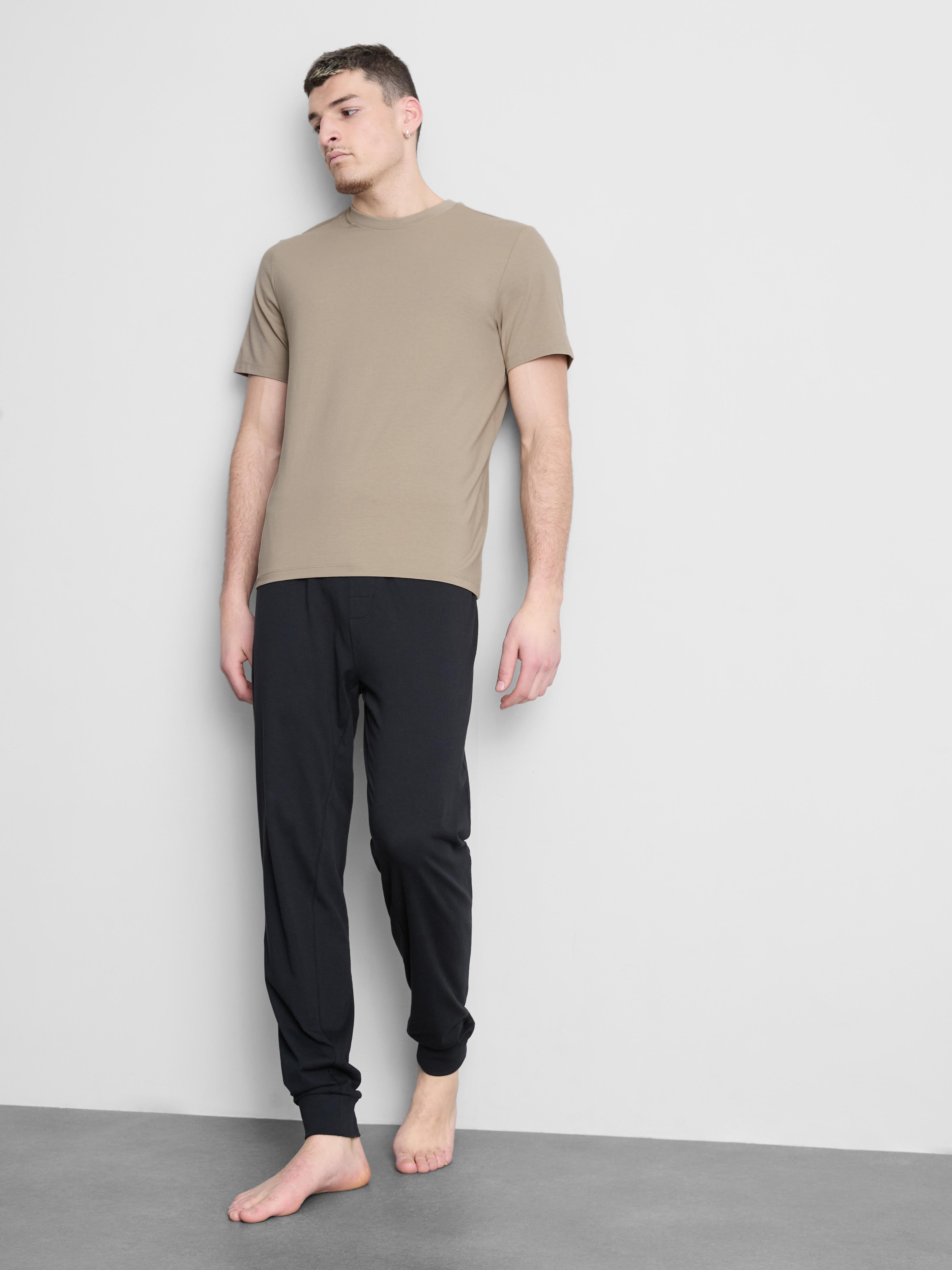 Essential Short Sleeve T-Shirt
