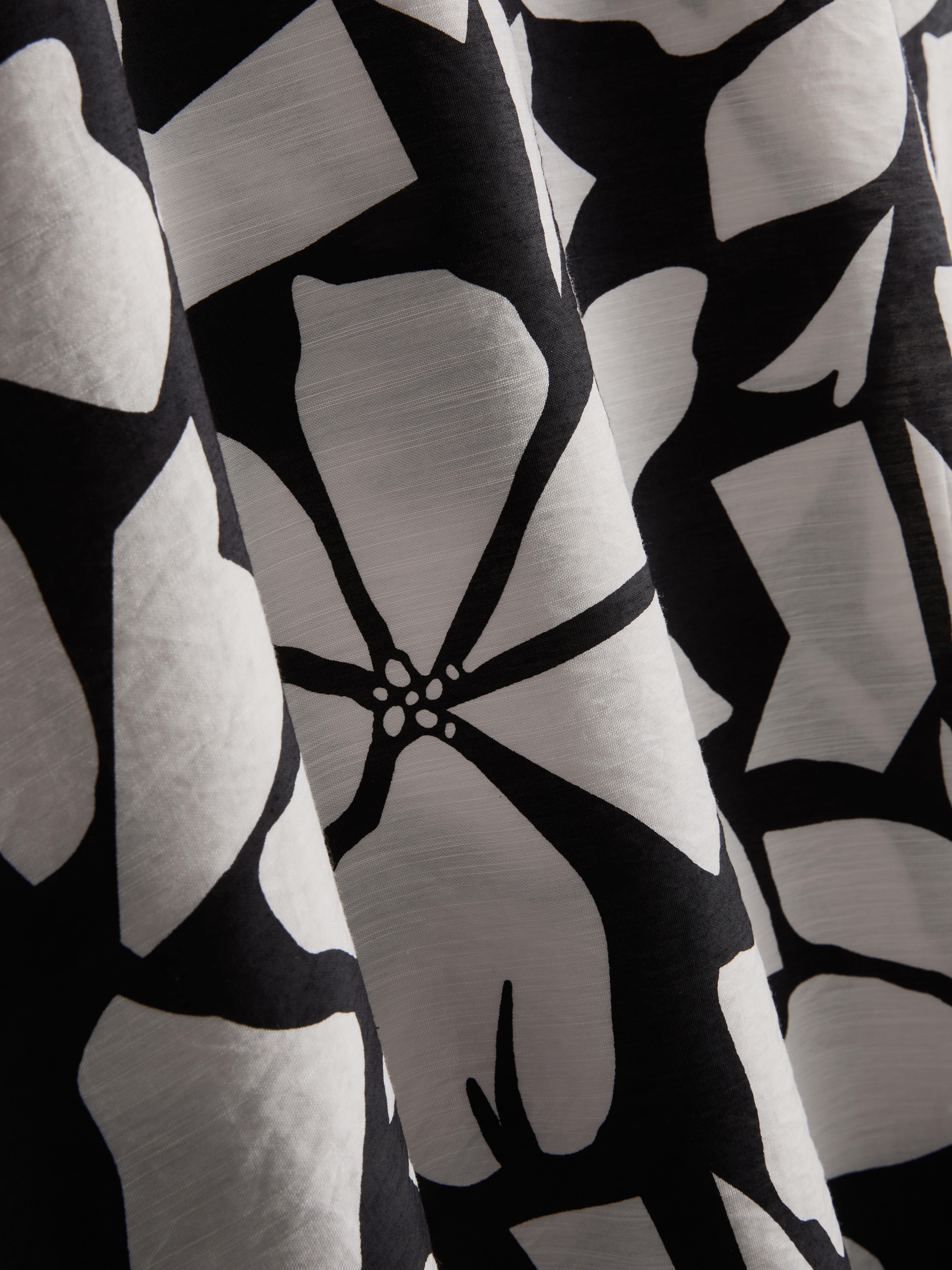 Women's Black/White Printed Kaftan