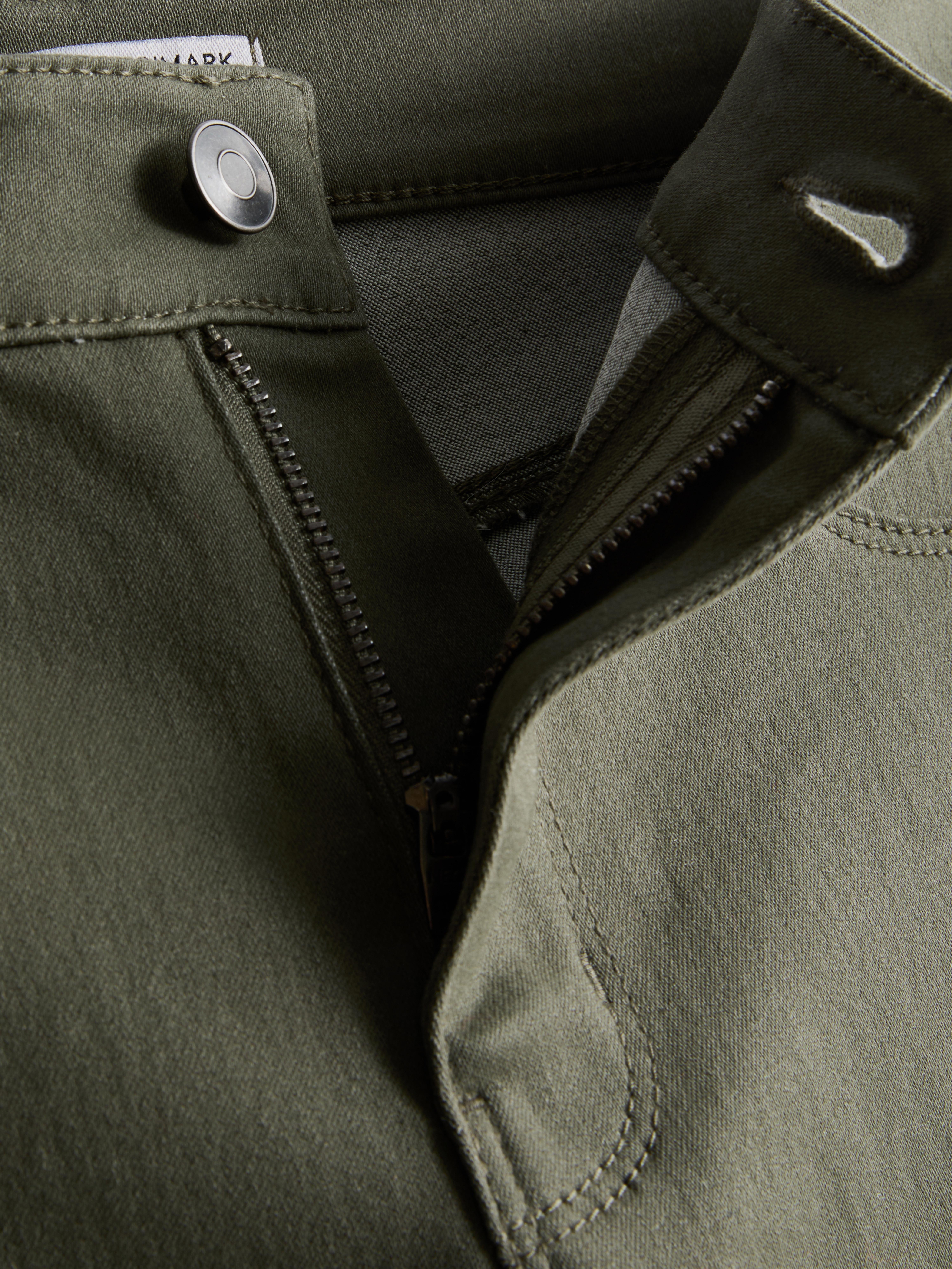 Mid-Rise Cotton-Rich Denim Skinny Jeans