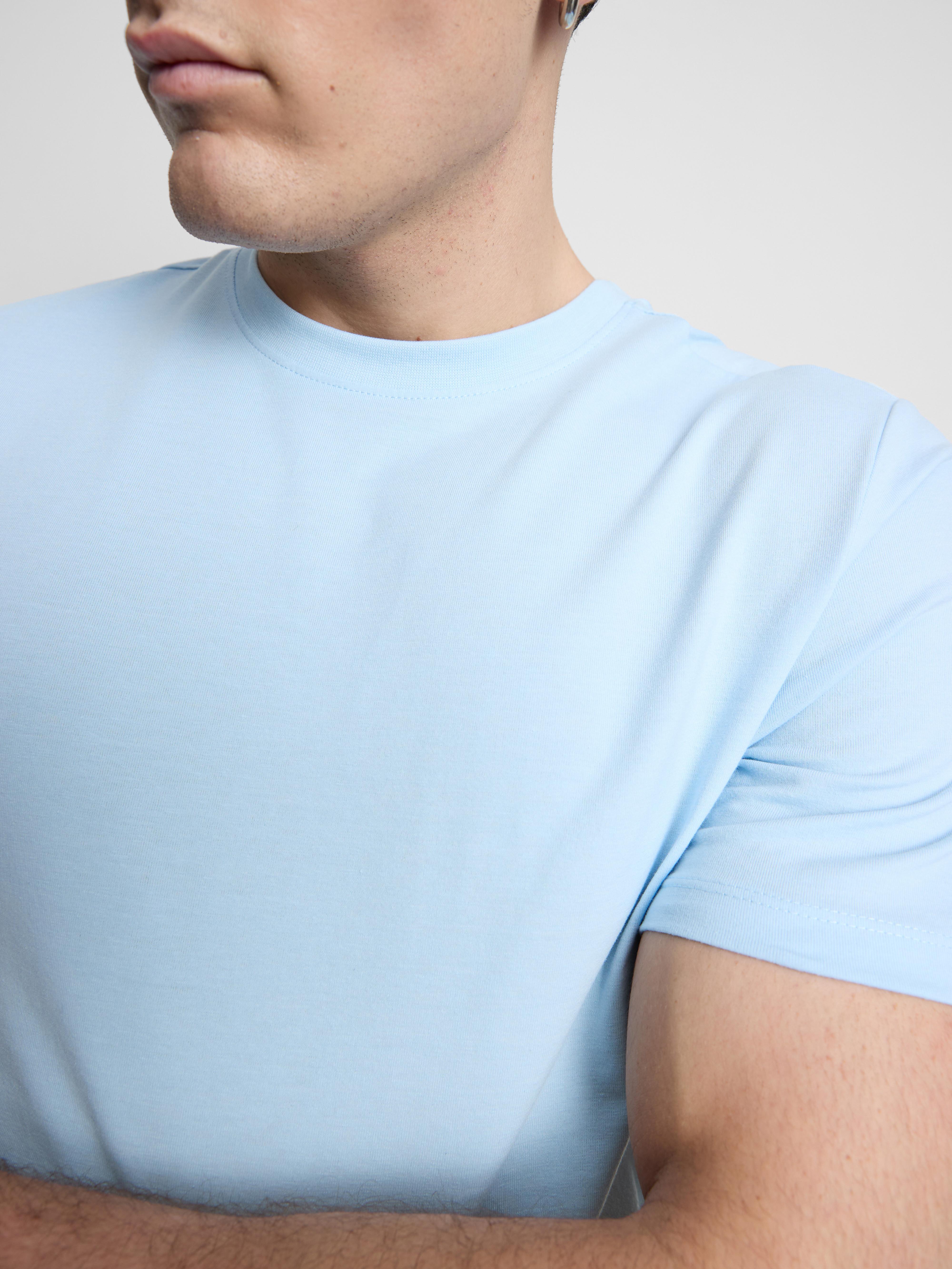 Slim-Fit Stretch T-Shirt