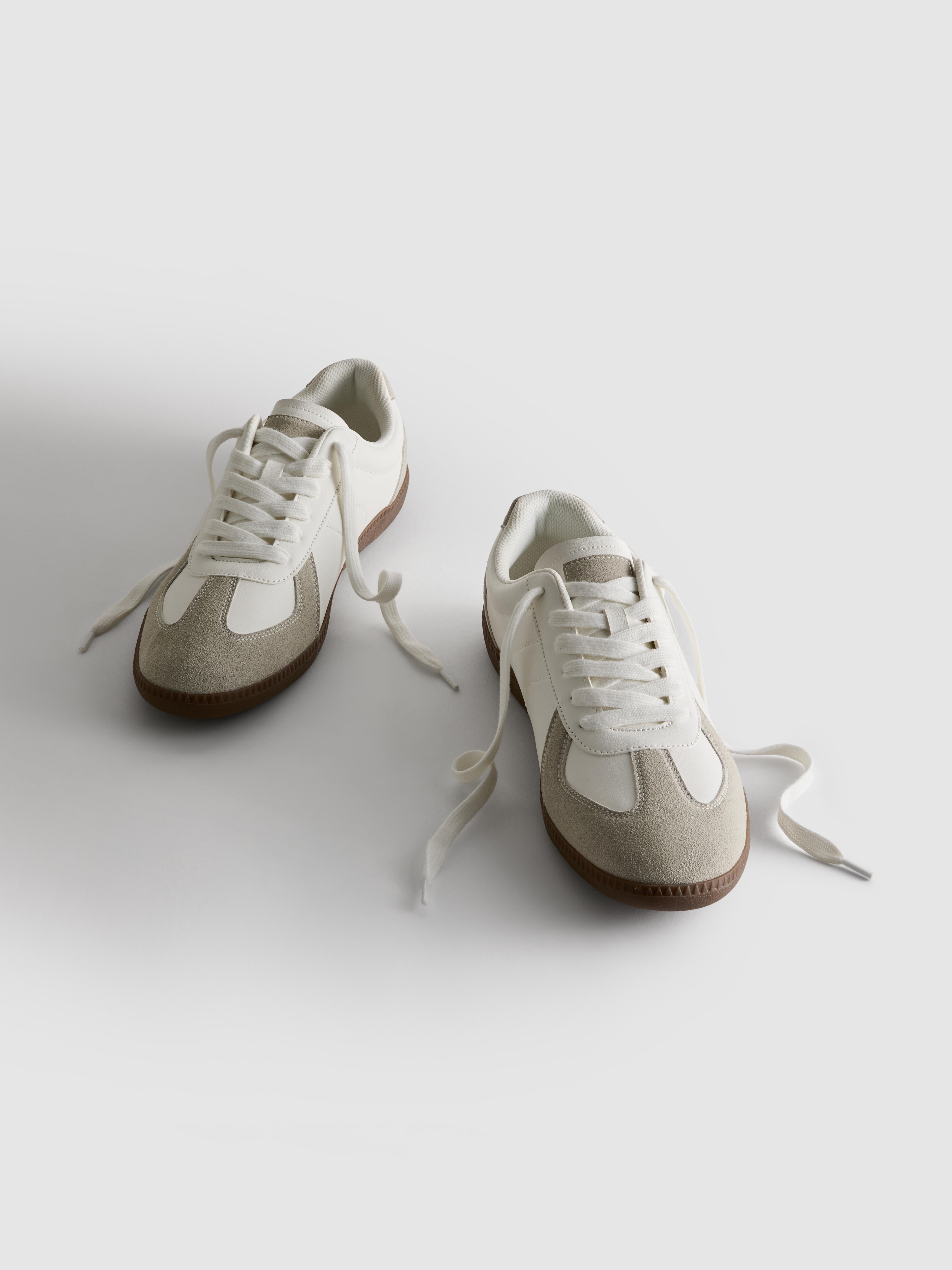 Men's White Low Top Sneakers