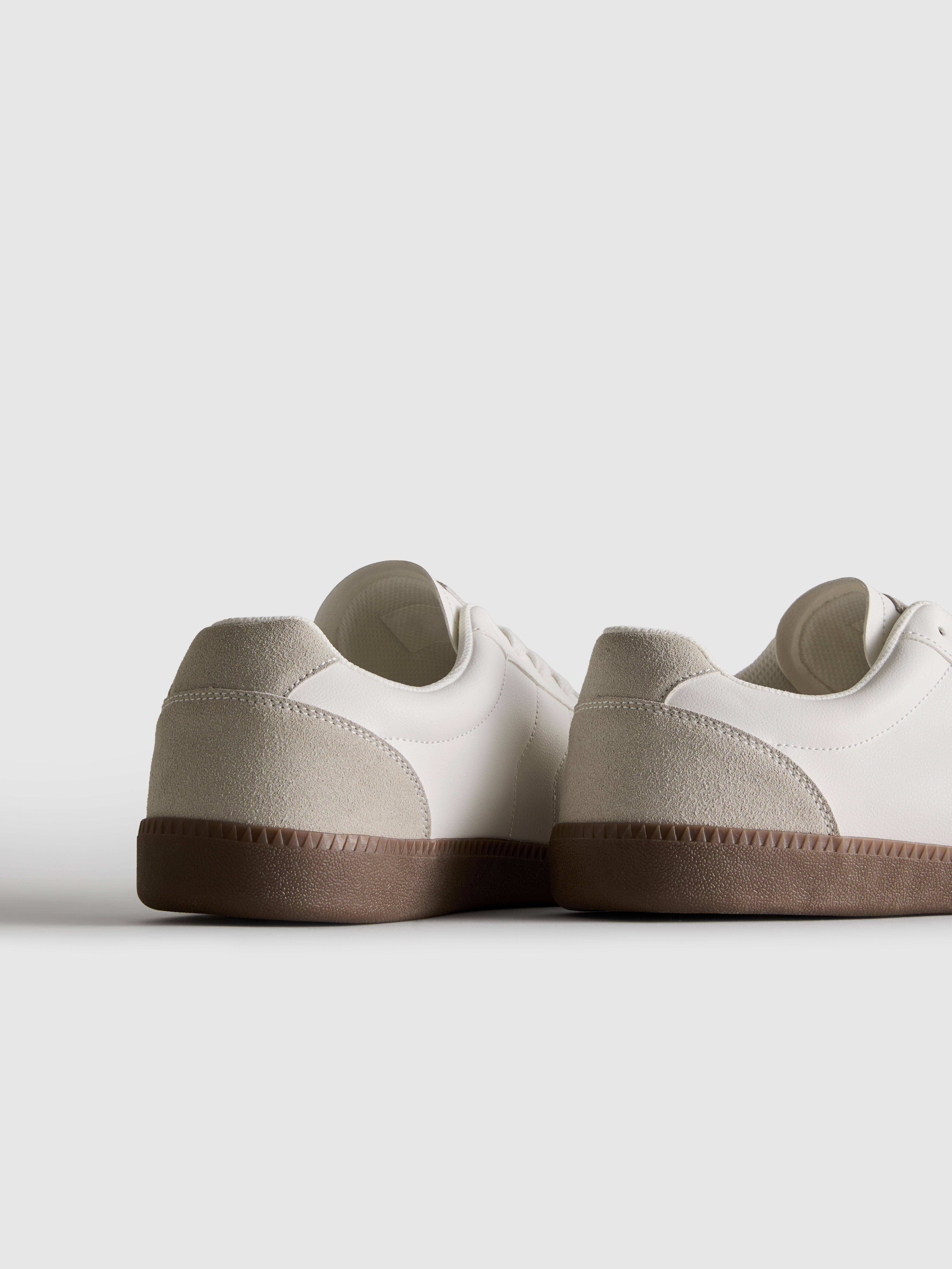 Men's White Low Top Sneakers