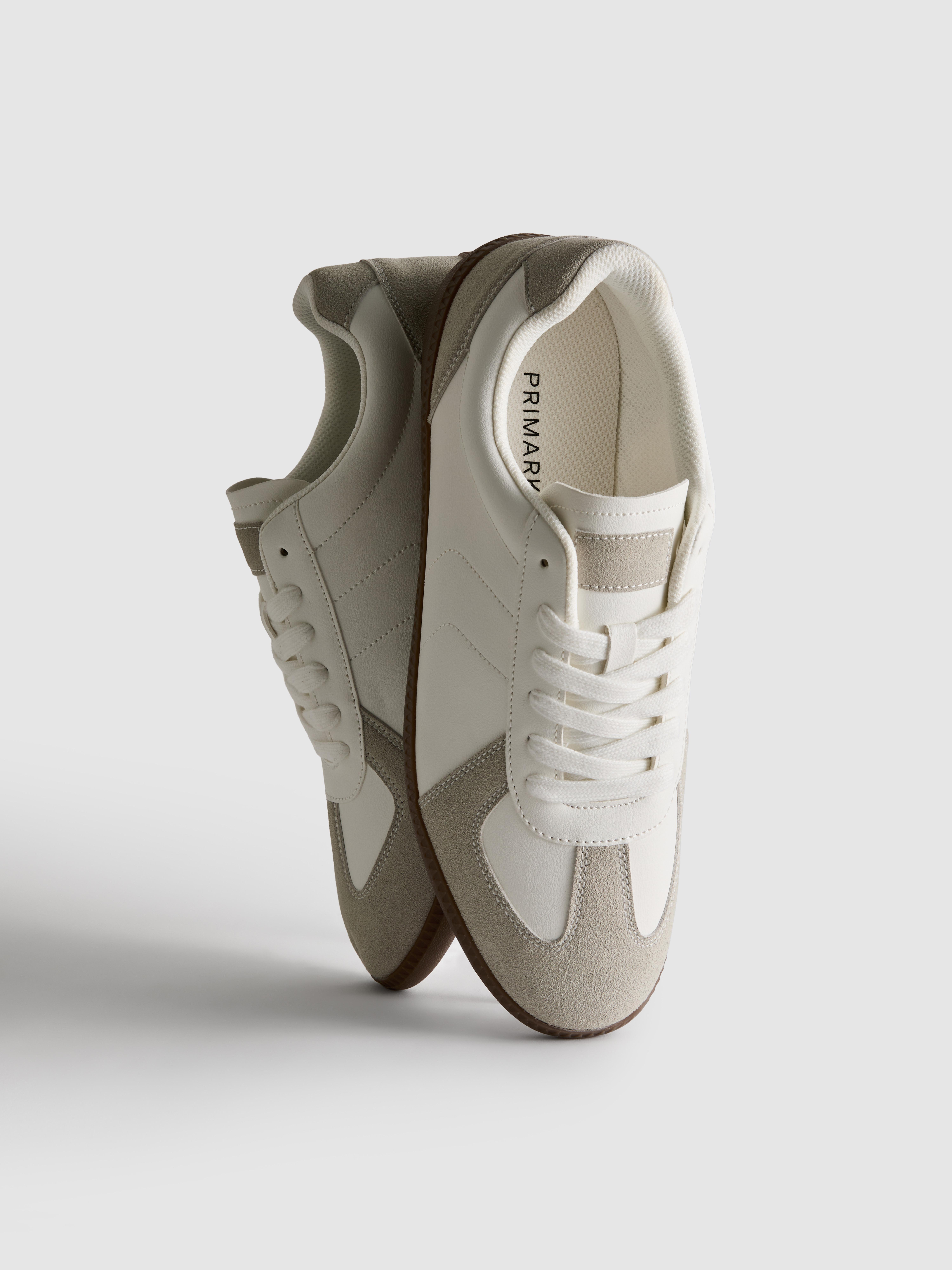 Men's White Low Top Sneakers