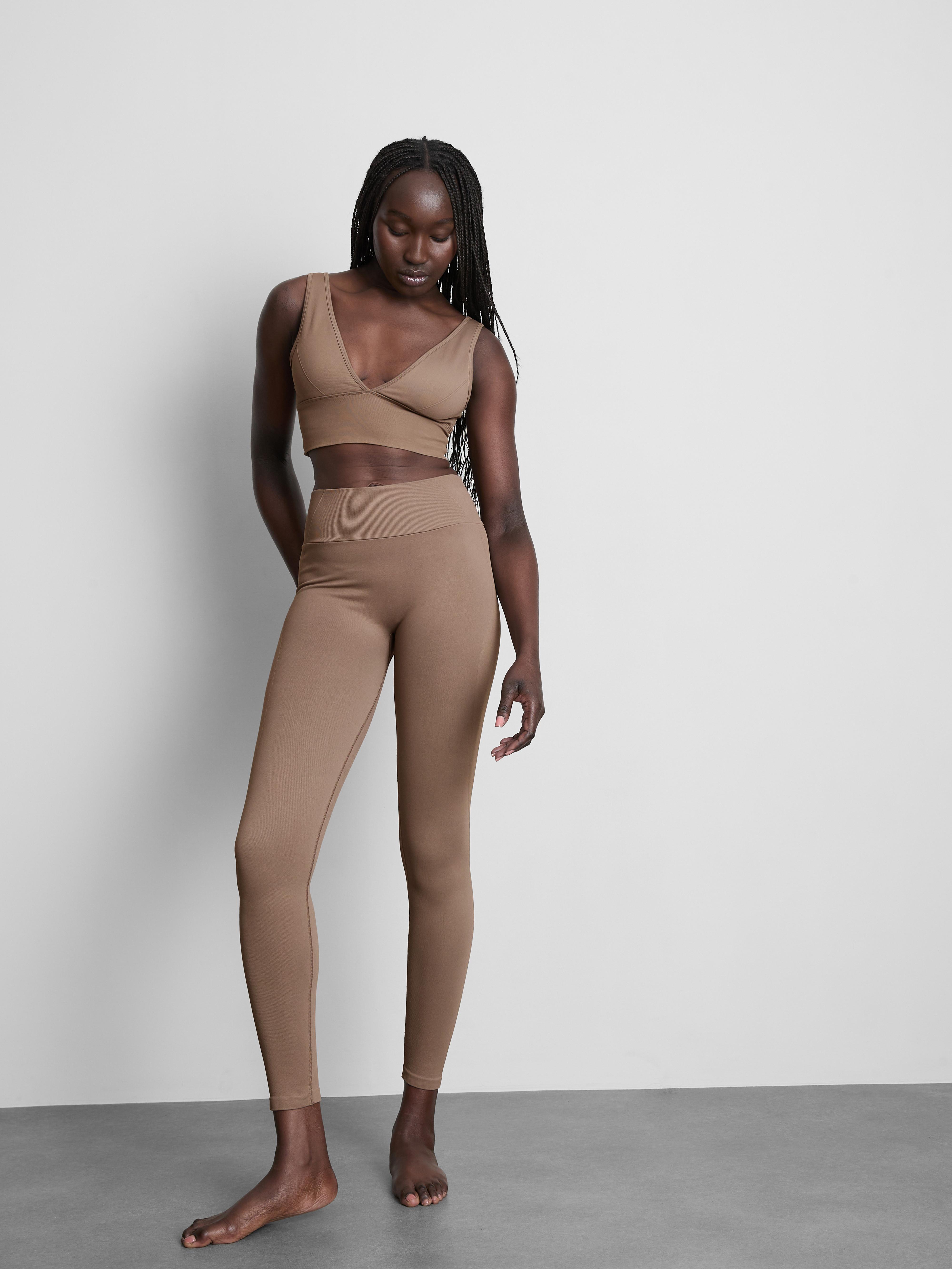 Women's Stone Rita Ora V-Neck Seamless Crop Top