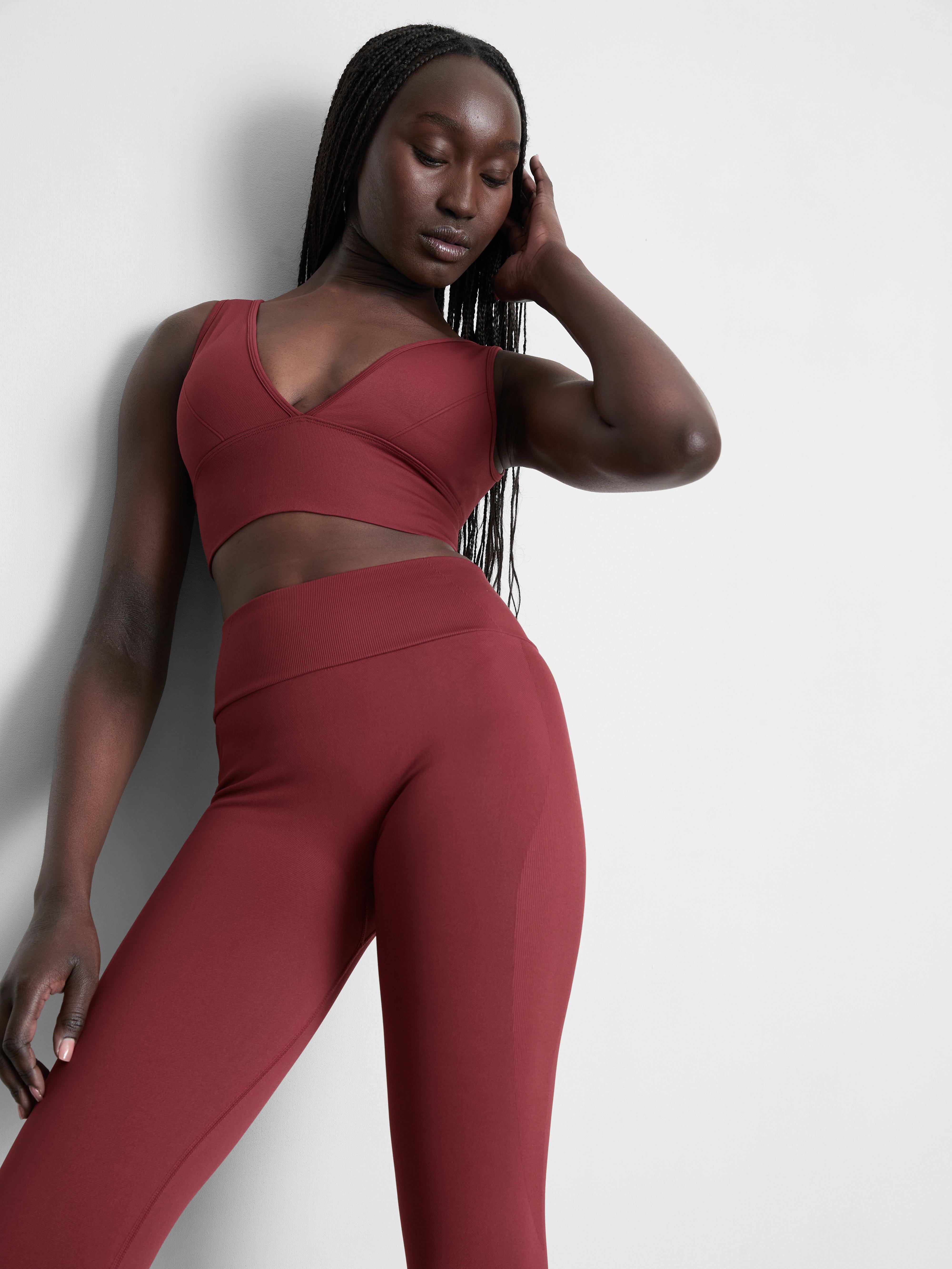 Women's Burgundy Rita Ora V-Neck Seamless Crop Top