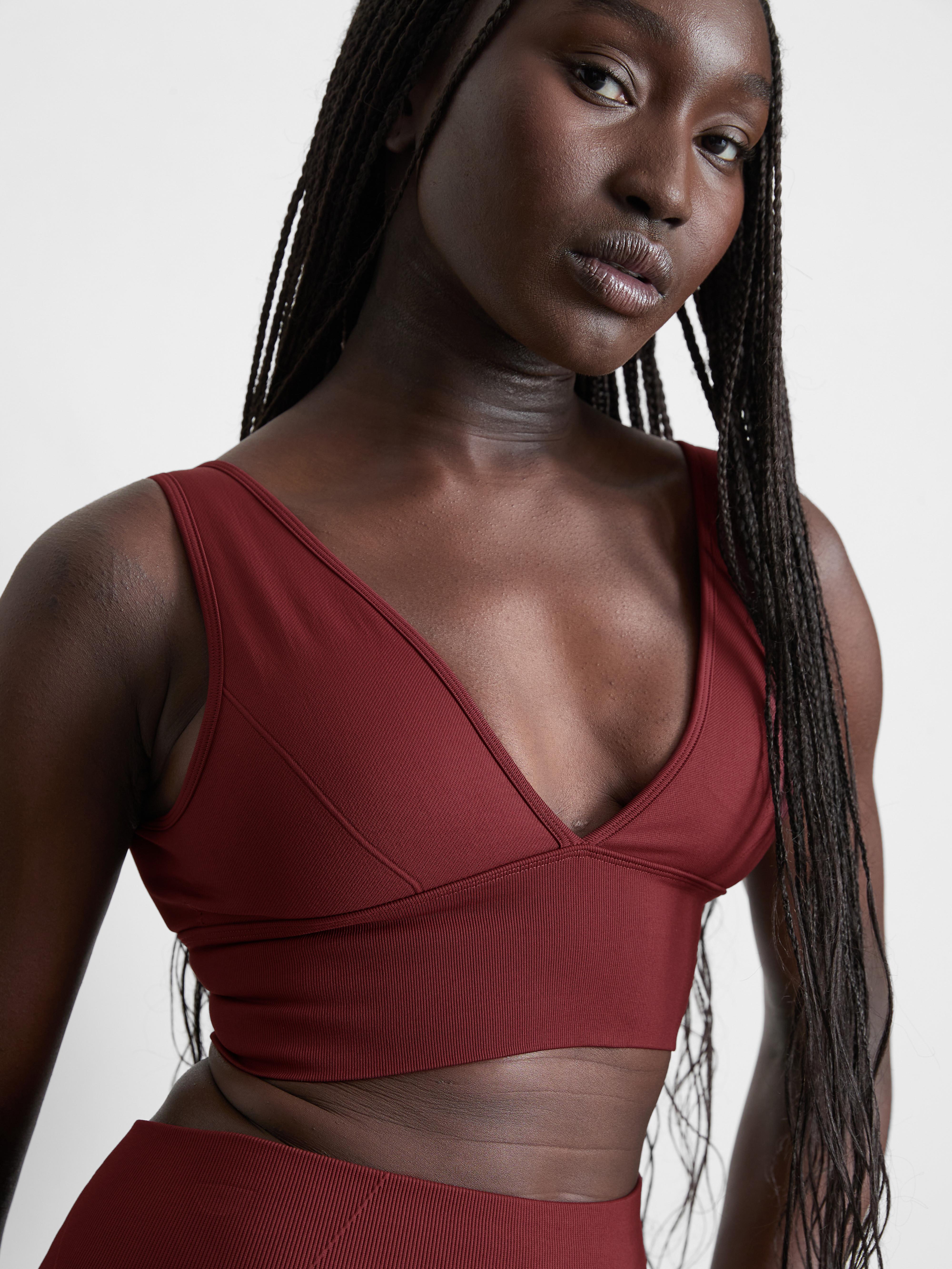 Women's Burgundy Rita Ora V-Neck Seamless Crop Top