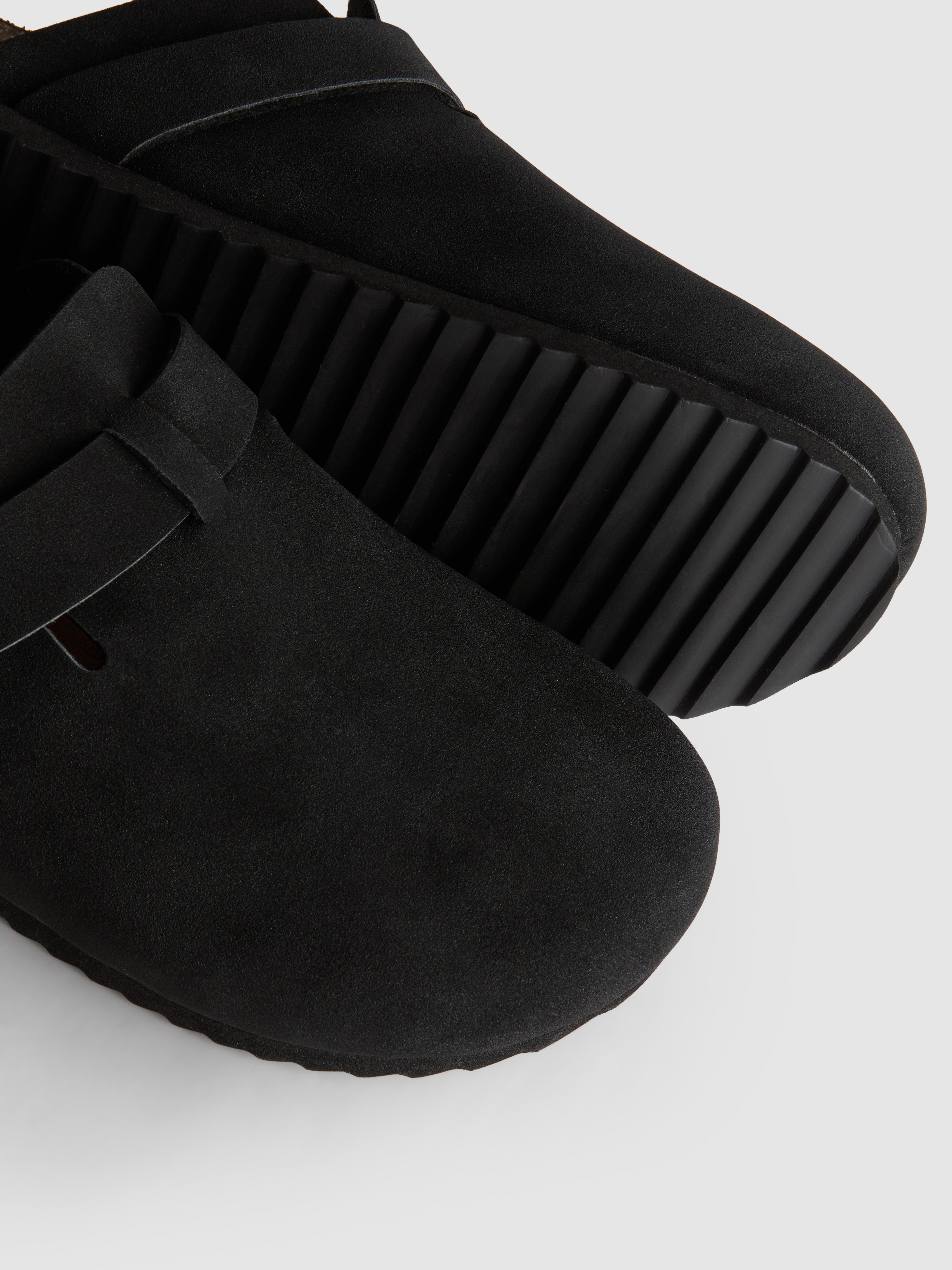 Men's Black Closed Toe Mule Slippers