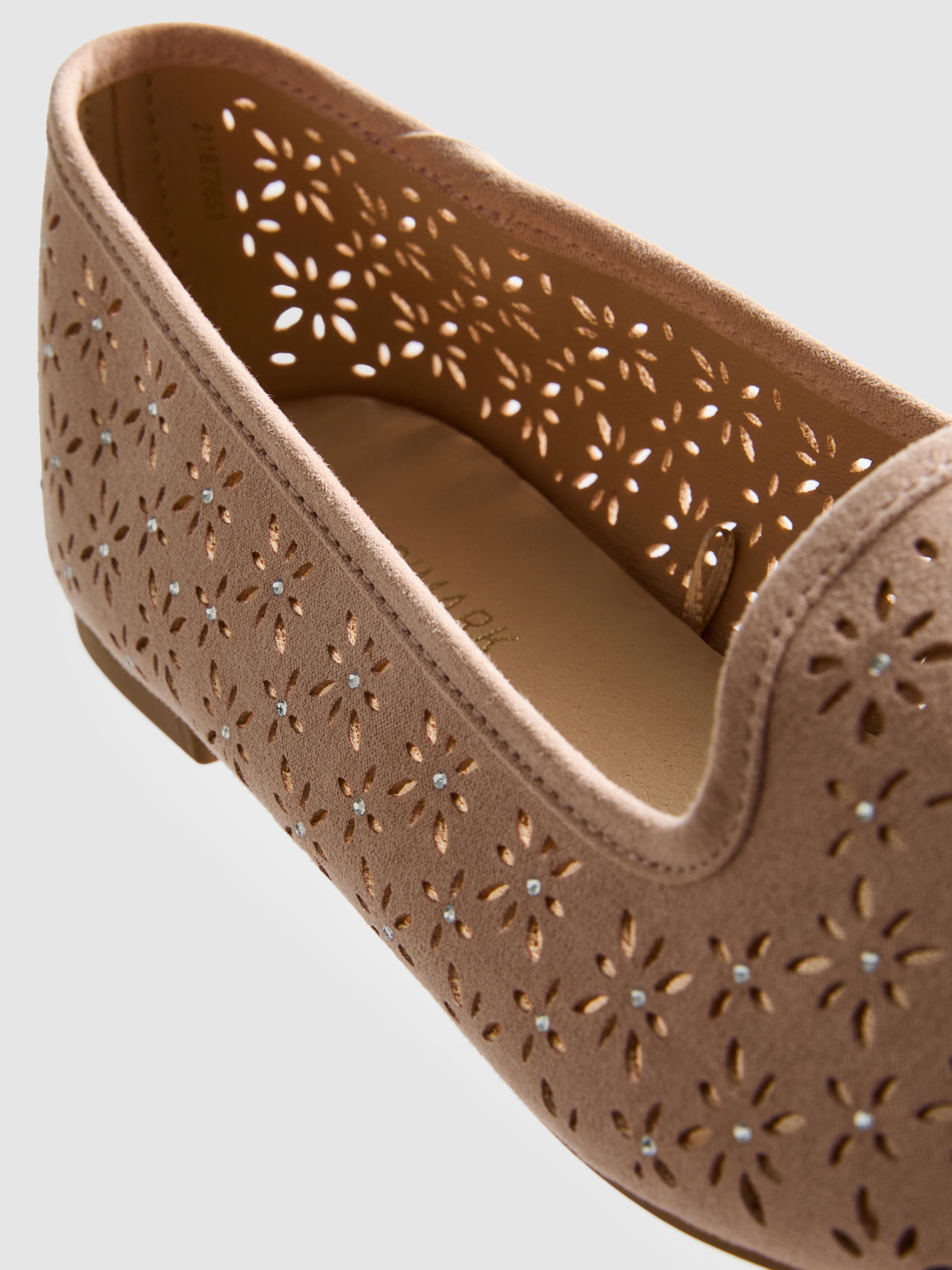 Baleríny s průstřihem bez podpatku