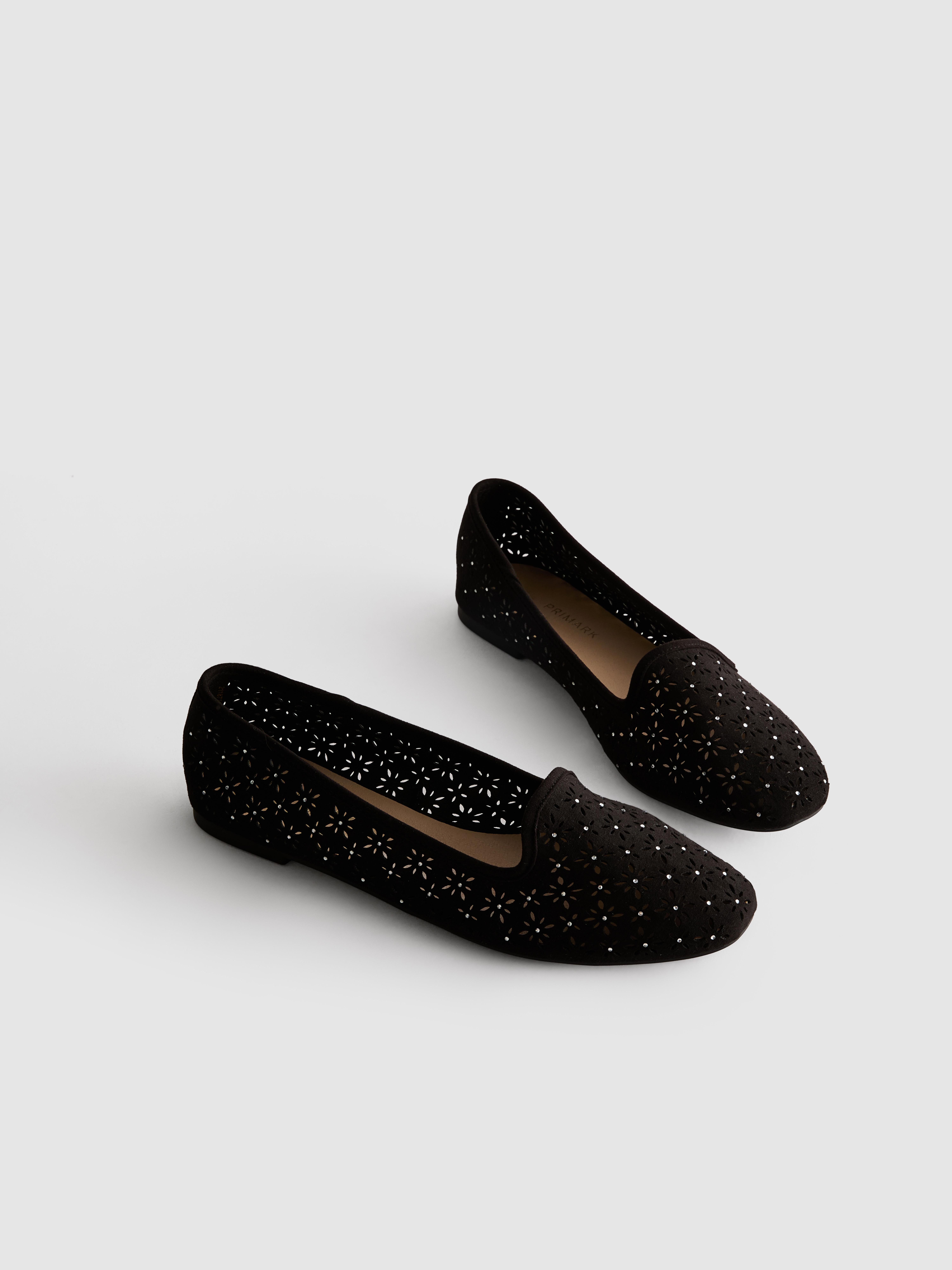 Baleríny s průstřihem bez podpatku