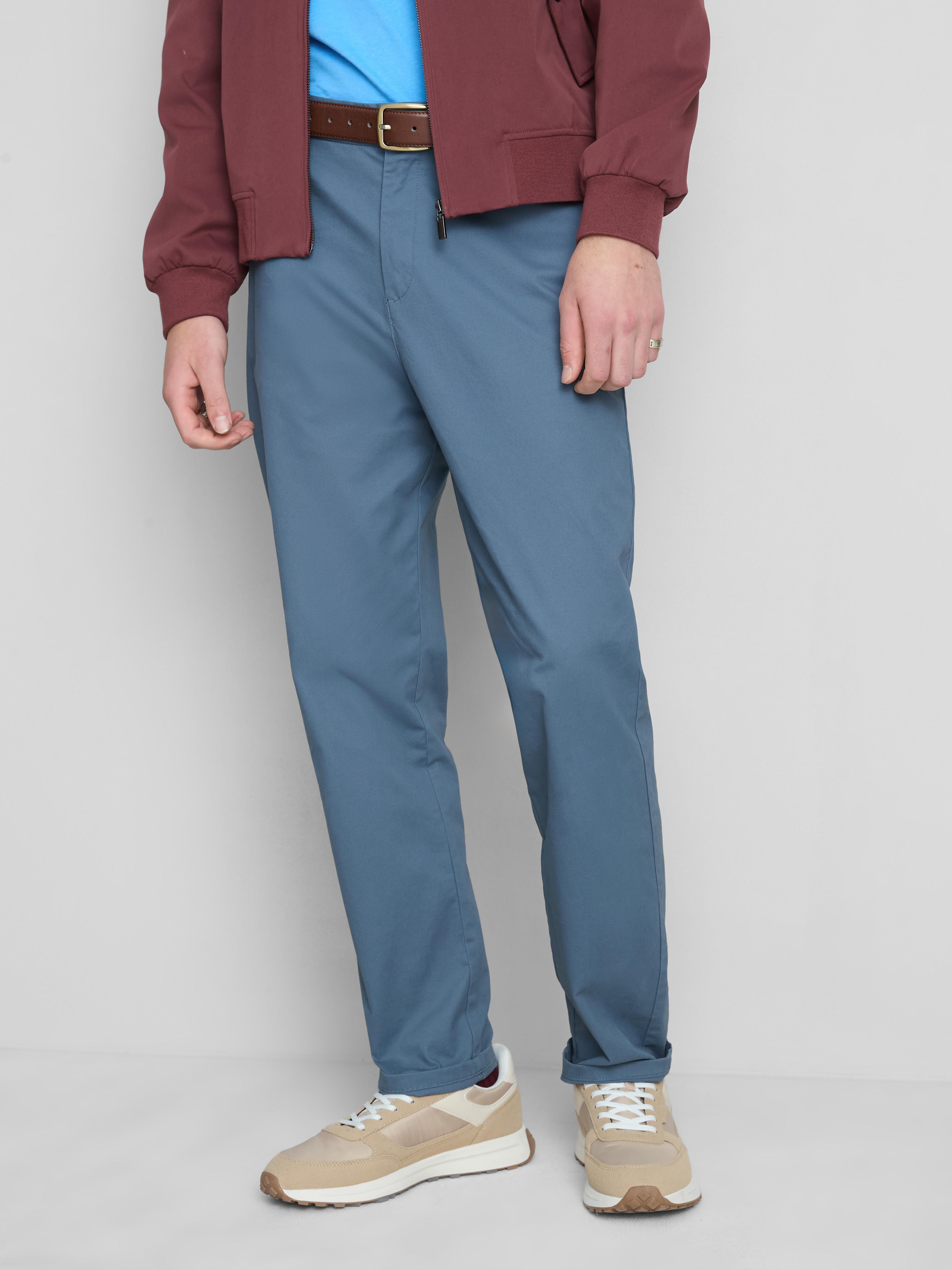 Slim Chinos