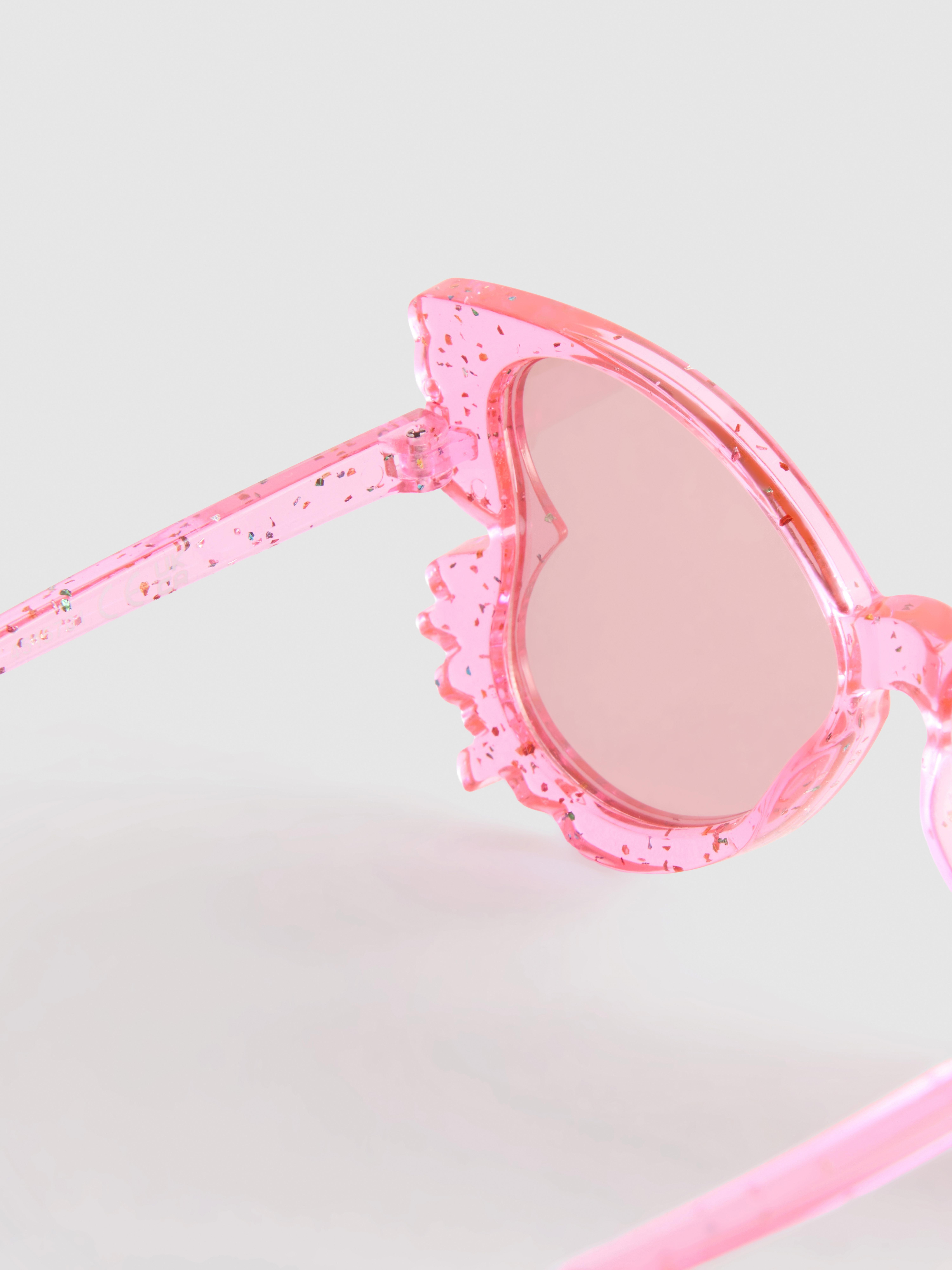 Gafas de sol con montura de mariposa