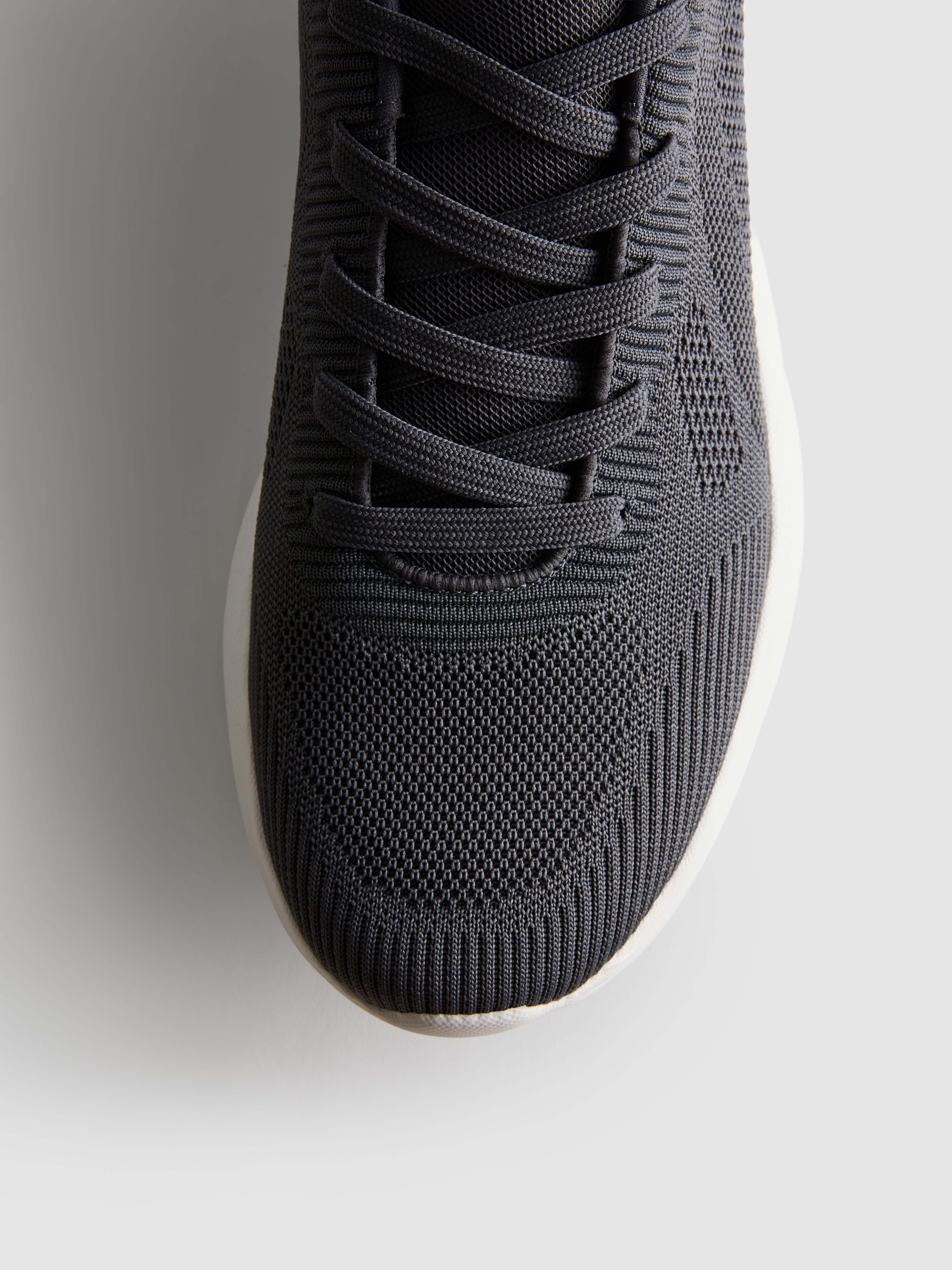 Low Top Sports Sneakers