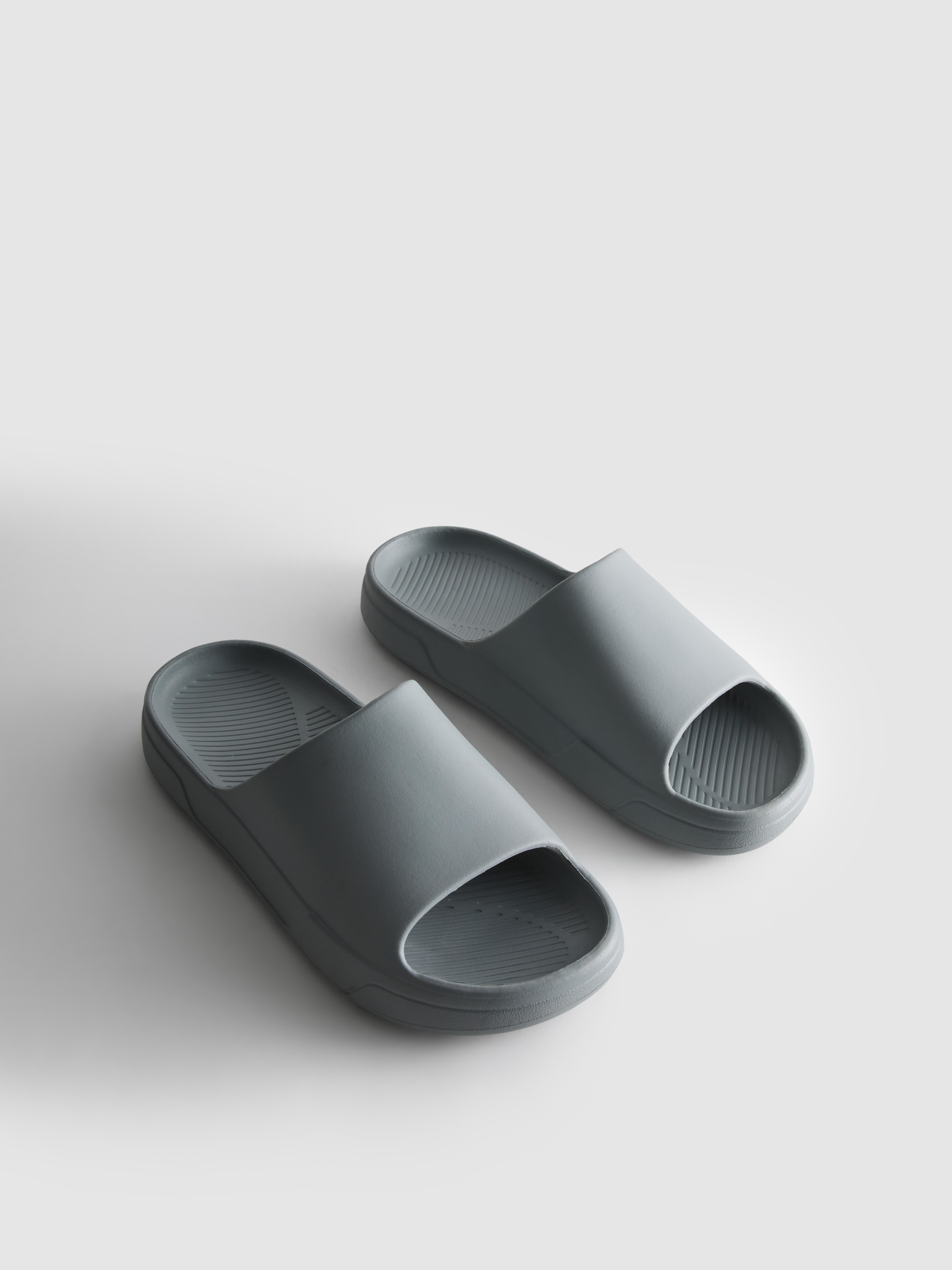 Men's Gray Chunky Sole Slide