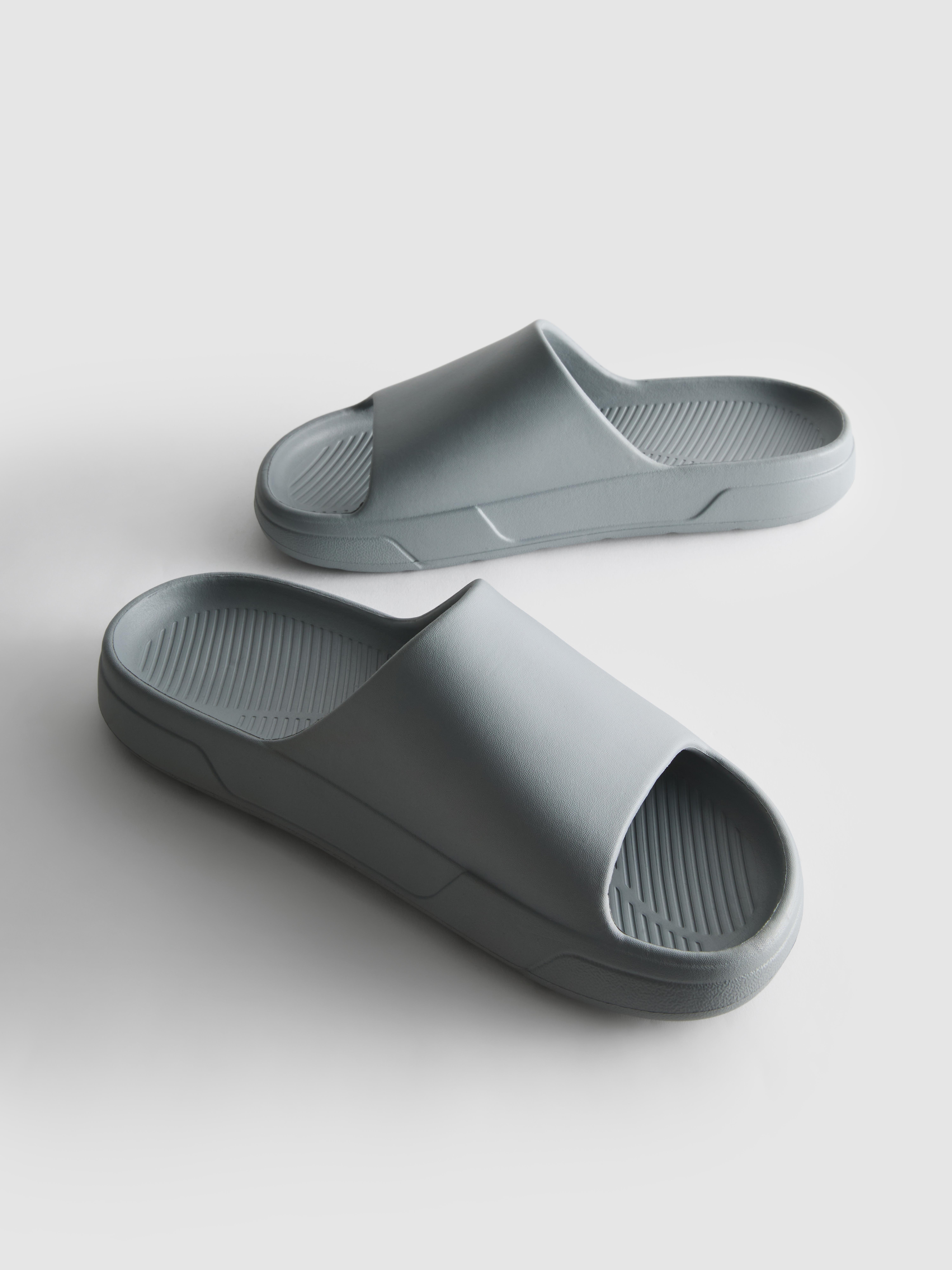 Men's Gray Chunky Sole Slide