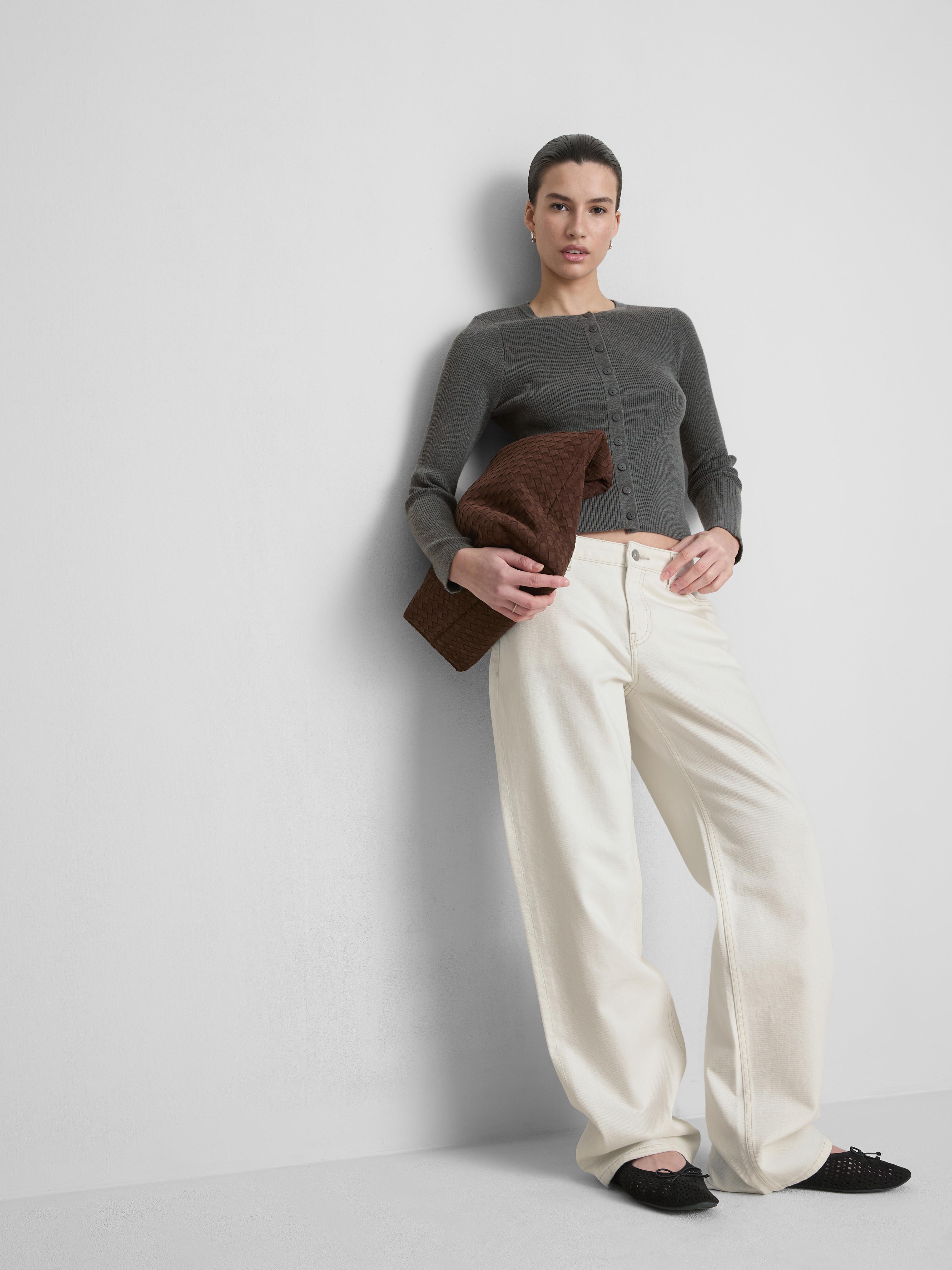 Cardigan basic con bottoni