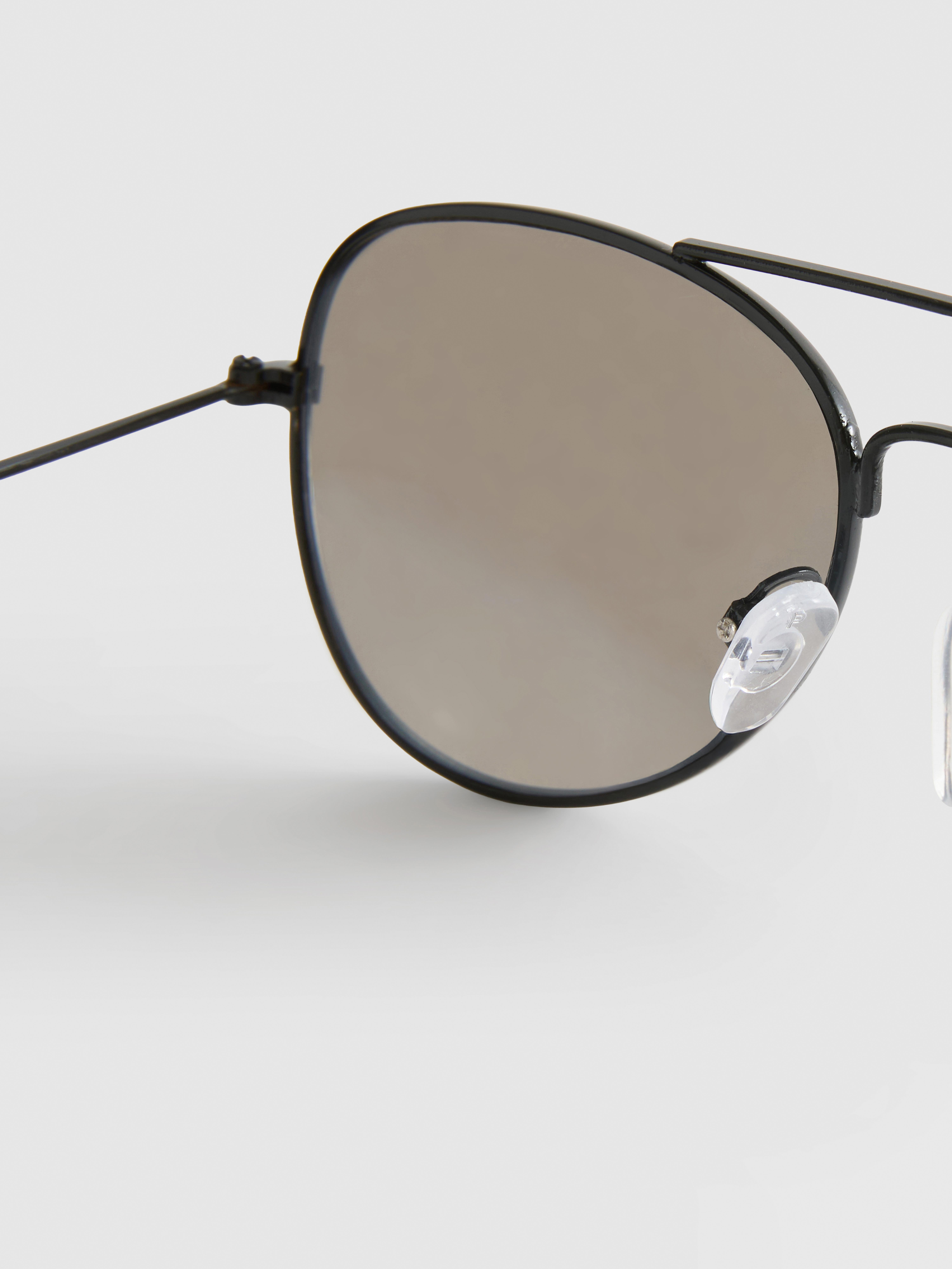 Ochelari de soare în stil aviator