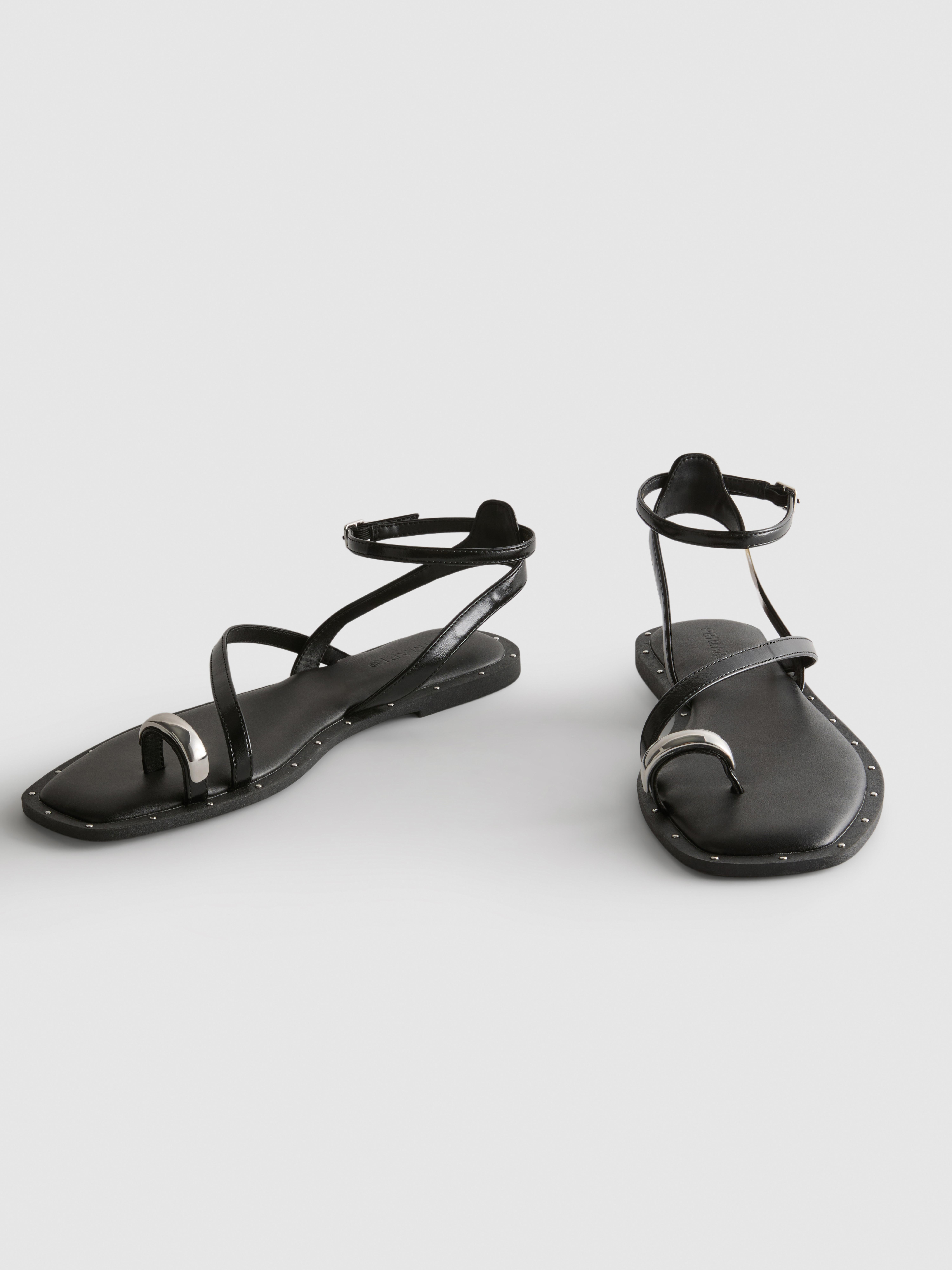 Studded Toe Loop Sandals