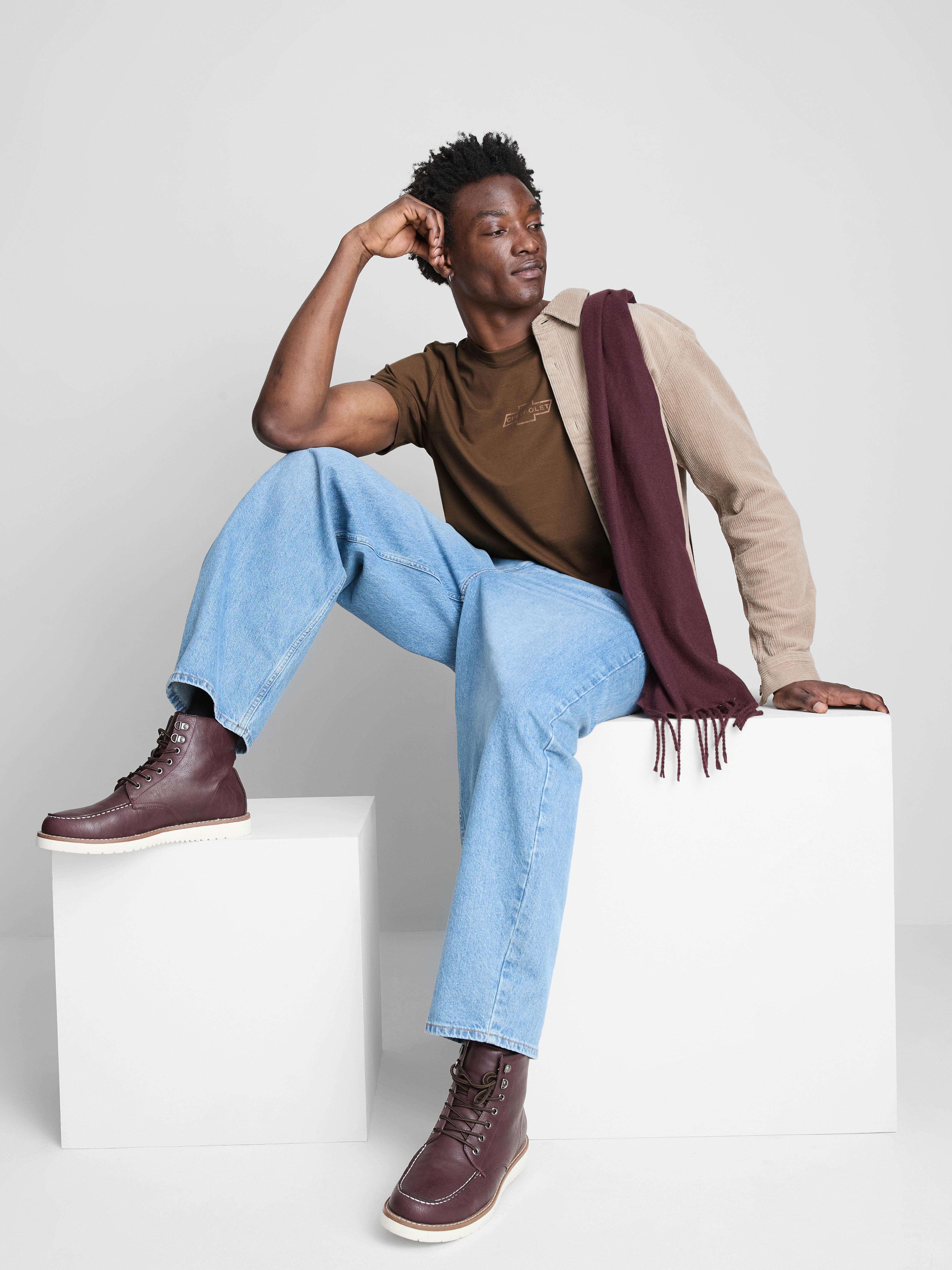 Kurzärmeliges T-Shirt mit Chevrolet-Grafik