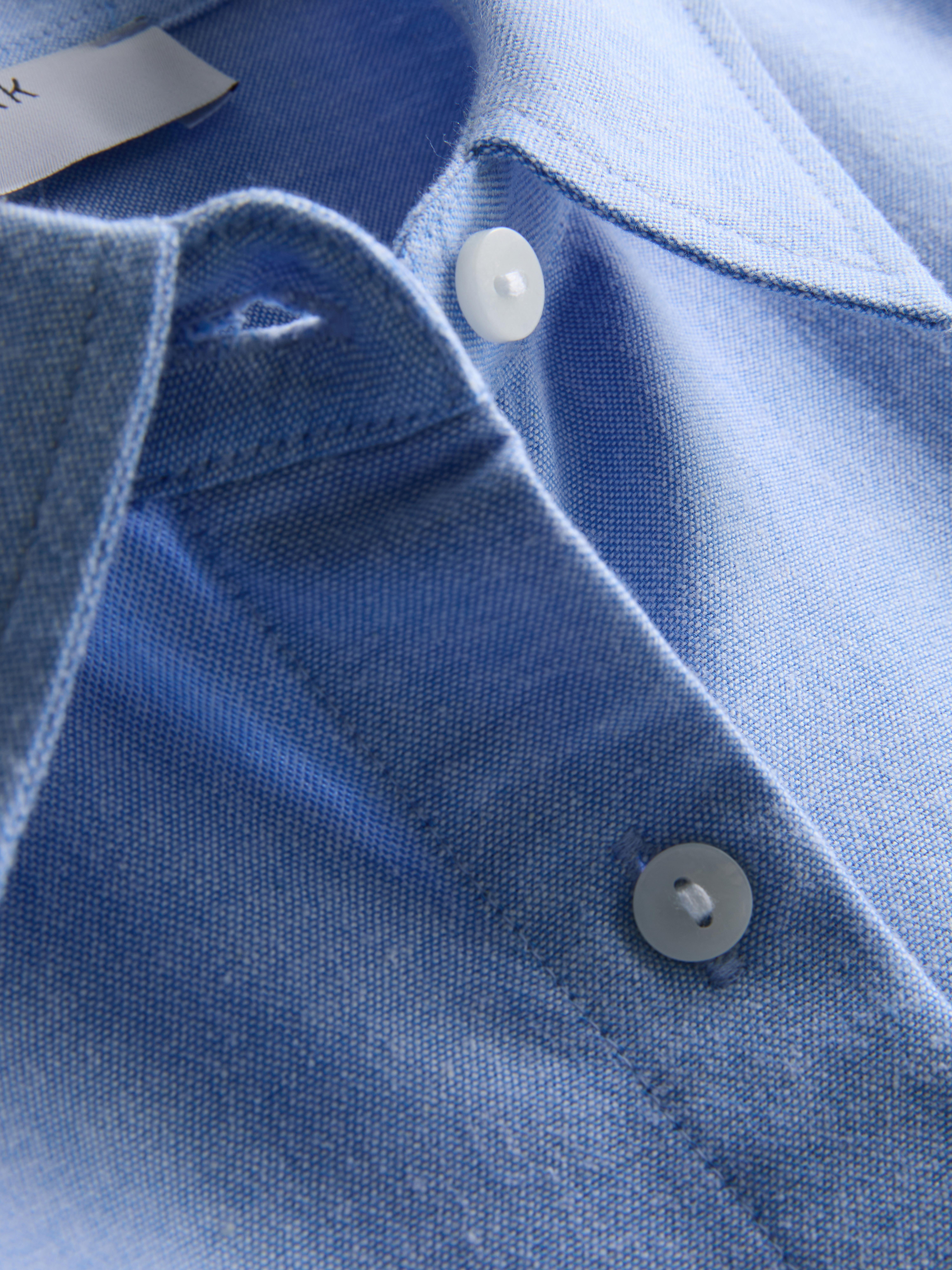 Camisa Oxford essencial