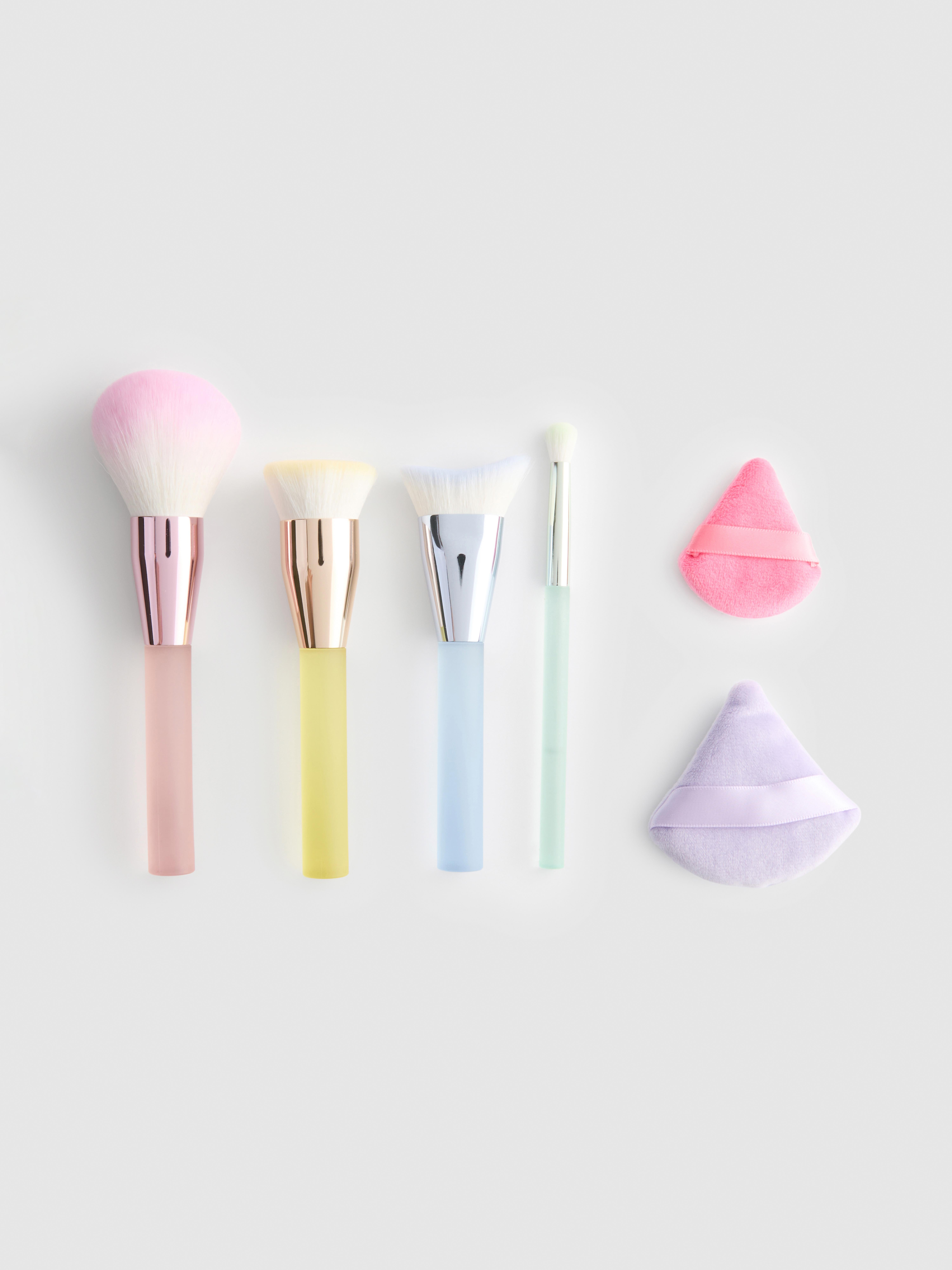 Set de pensule de machiaj pastelate