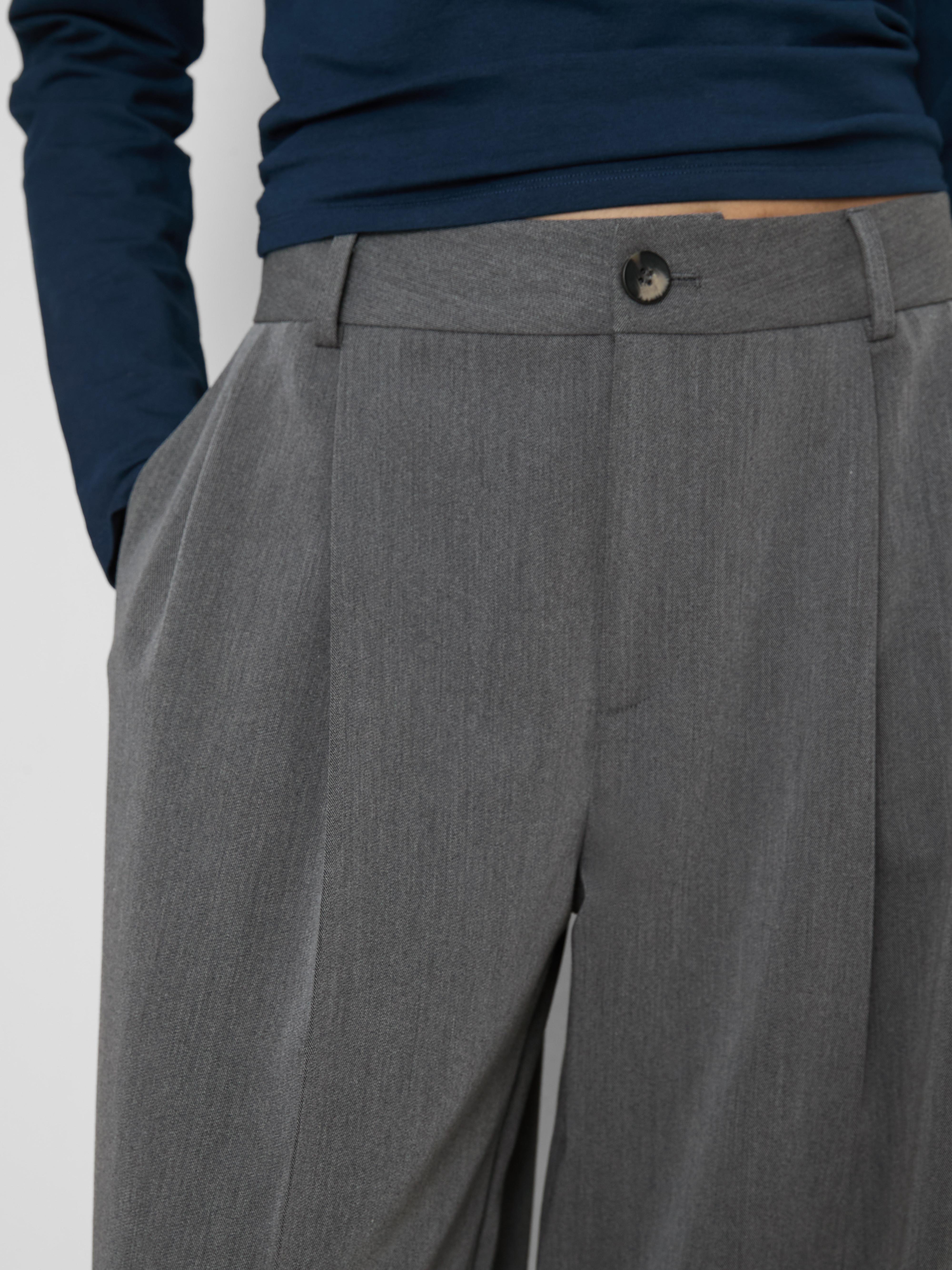 Women's Gray The Primark Scene | Pleated Wide-Leg Pants