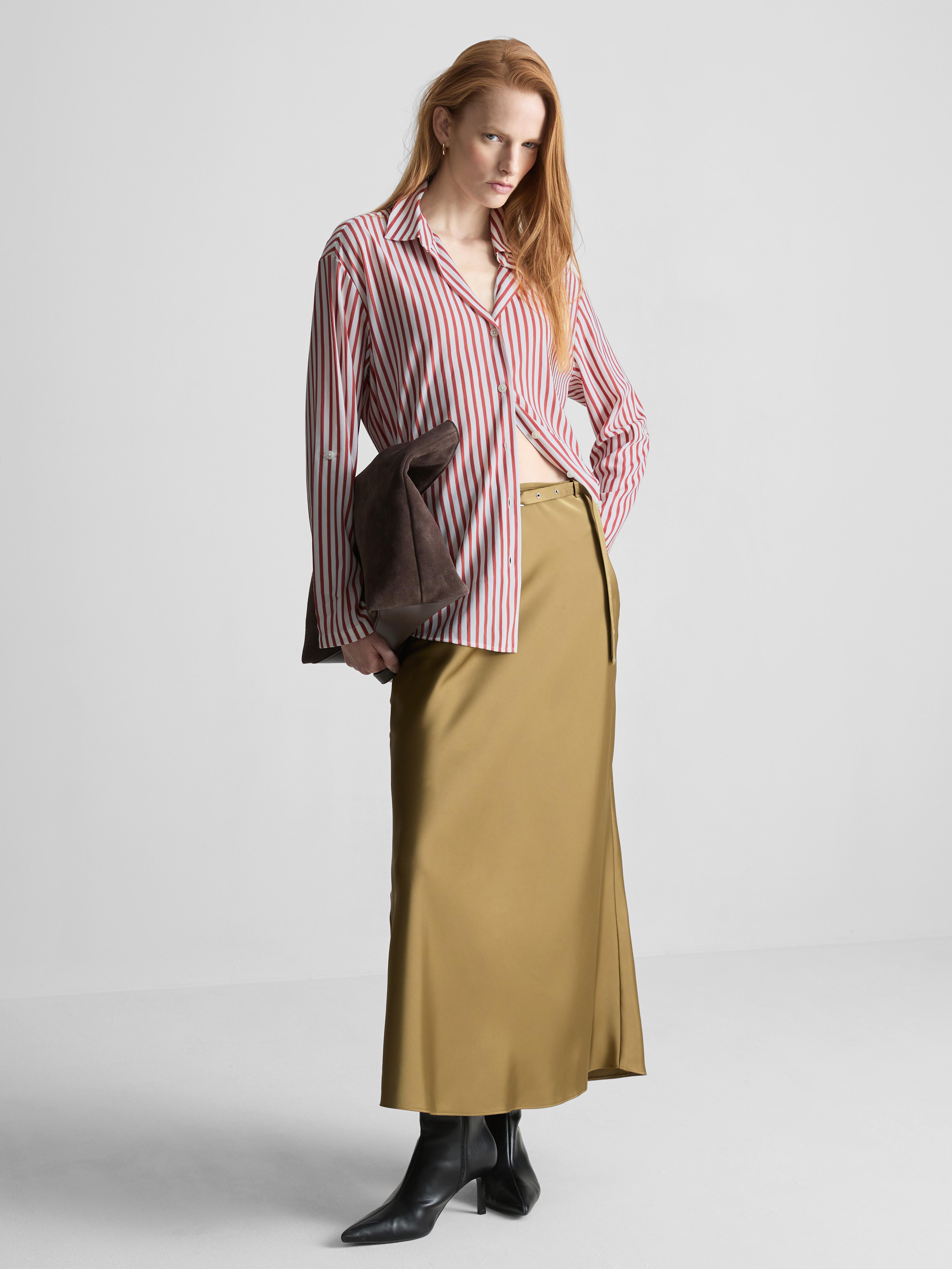 Curved Hem Relaxed Shirt Red