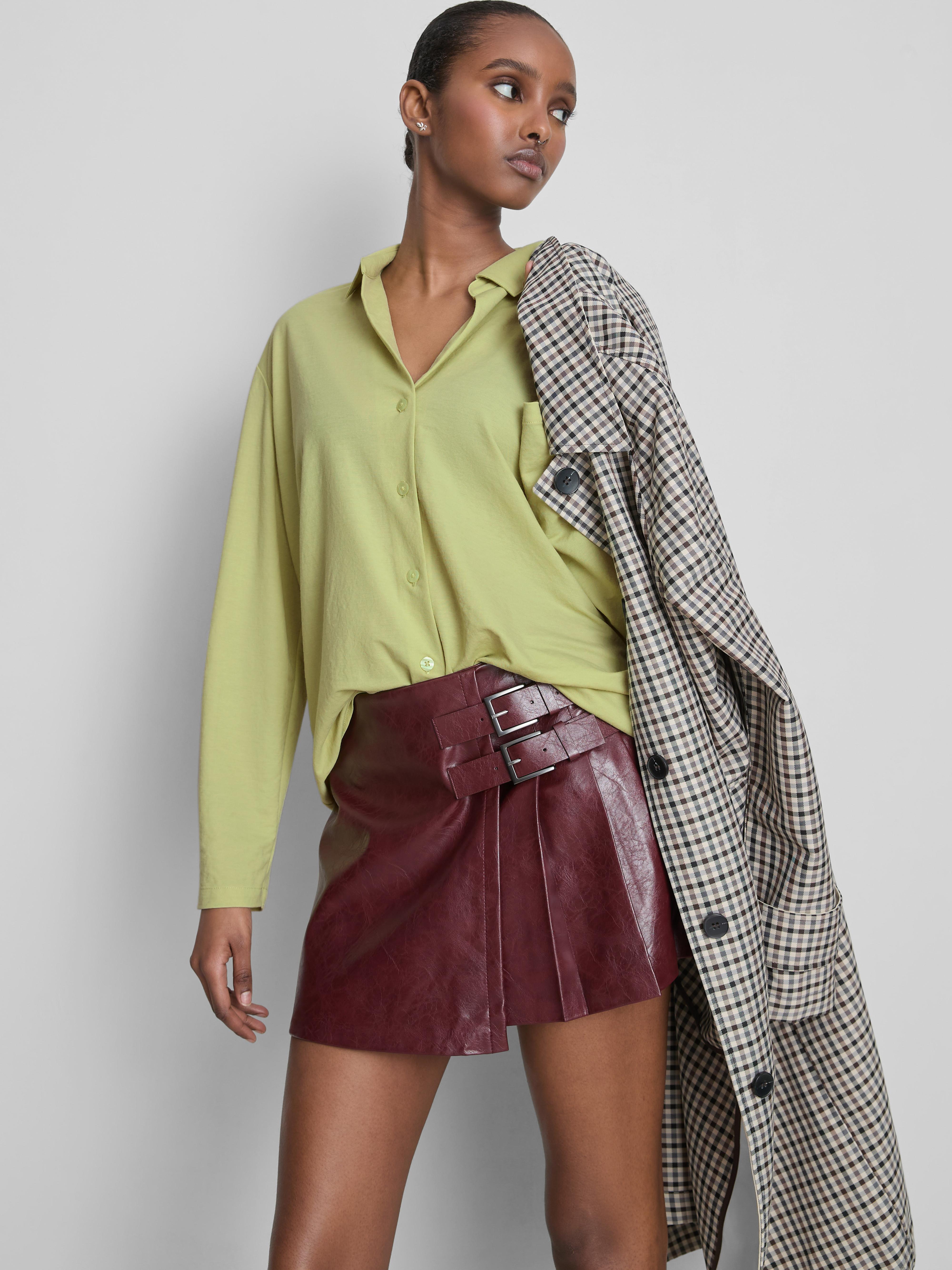 Curved Hem Relaxed Shirt